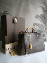 Louis Vuitton Montaigne GM