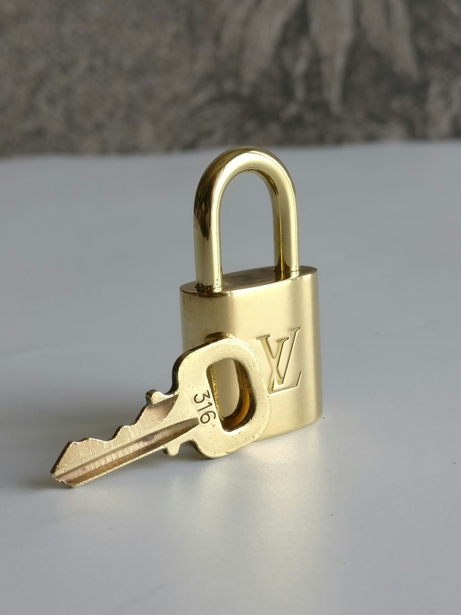 Louis Vuitton Padlock and key 316