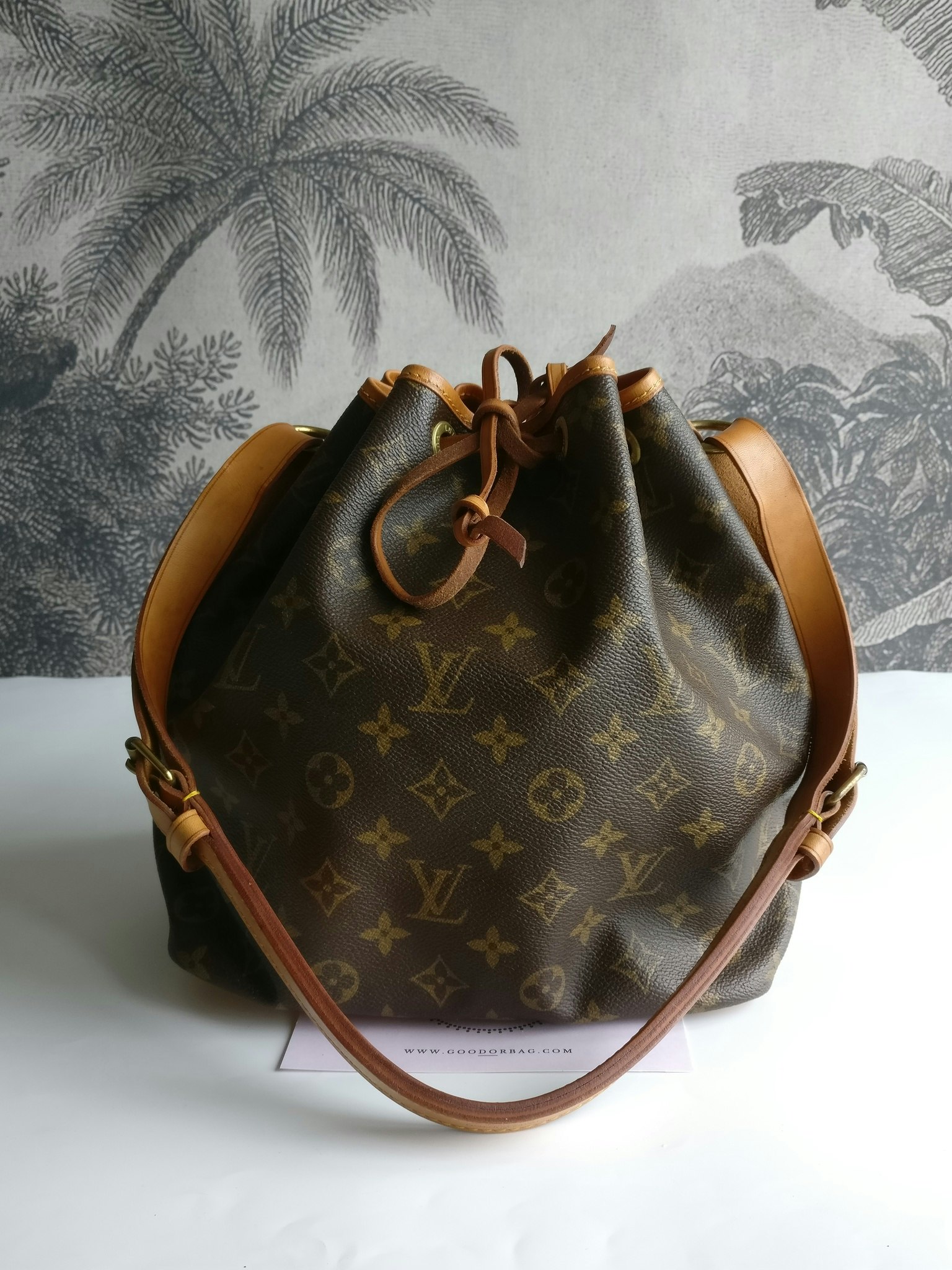 Louis Vuitton Petit Noé