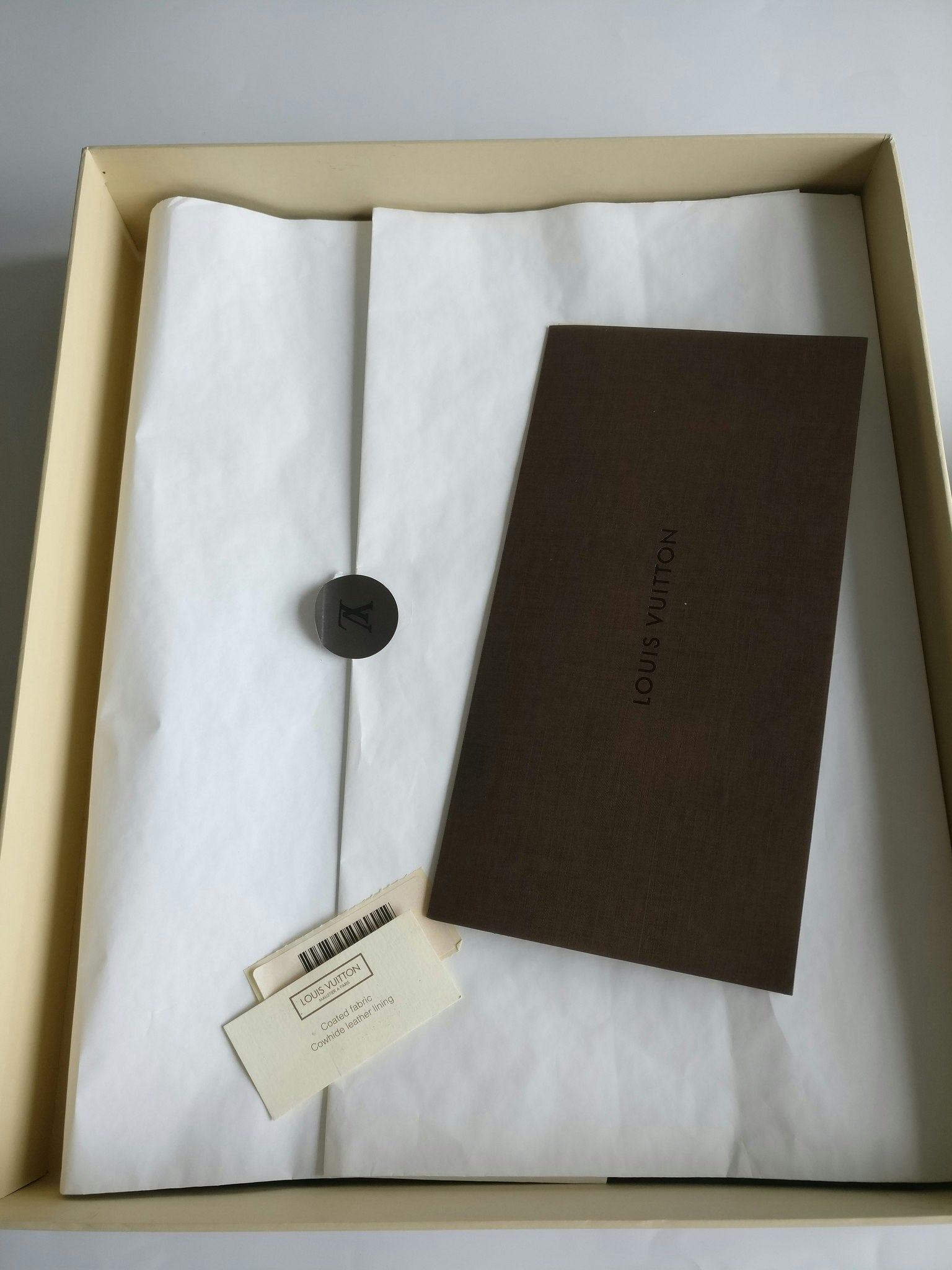 Louis Vuitton A4 Bloc Cover