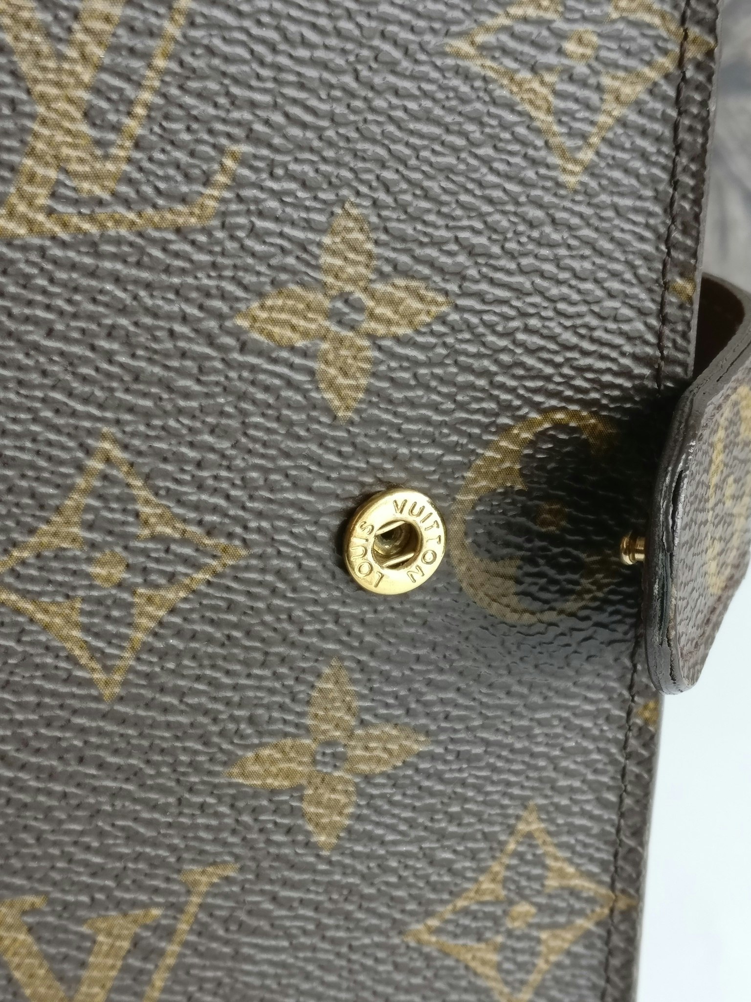 Louis Vuitton A4 Bloc Cover