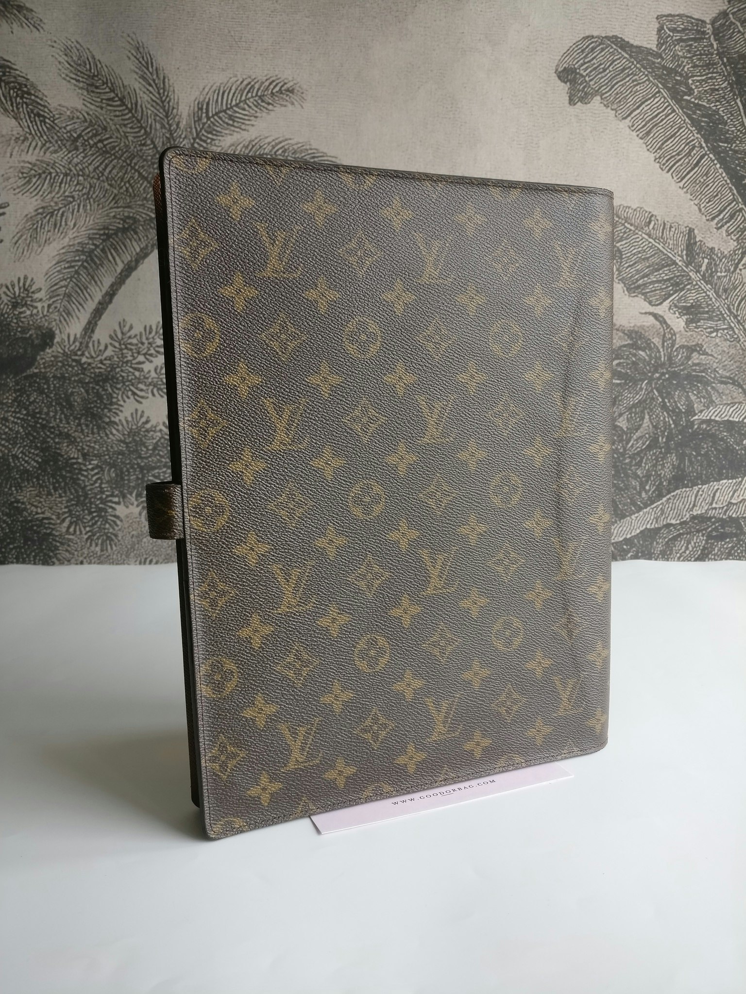 Louis Vuitton A4 Bloc Cover