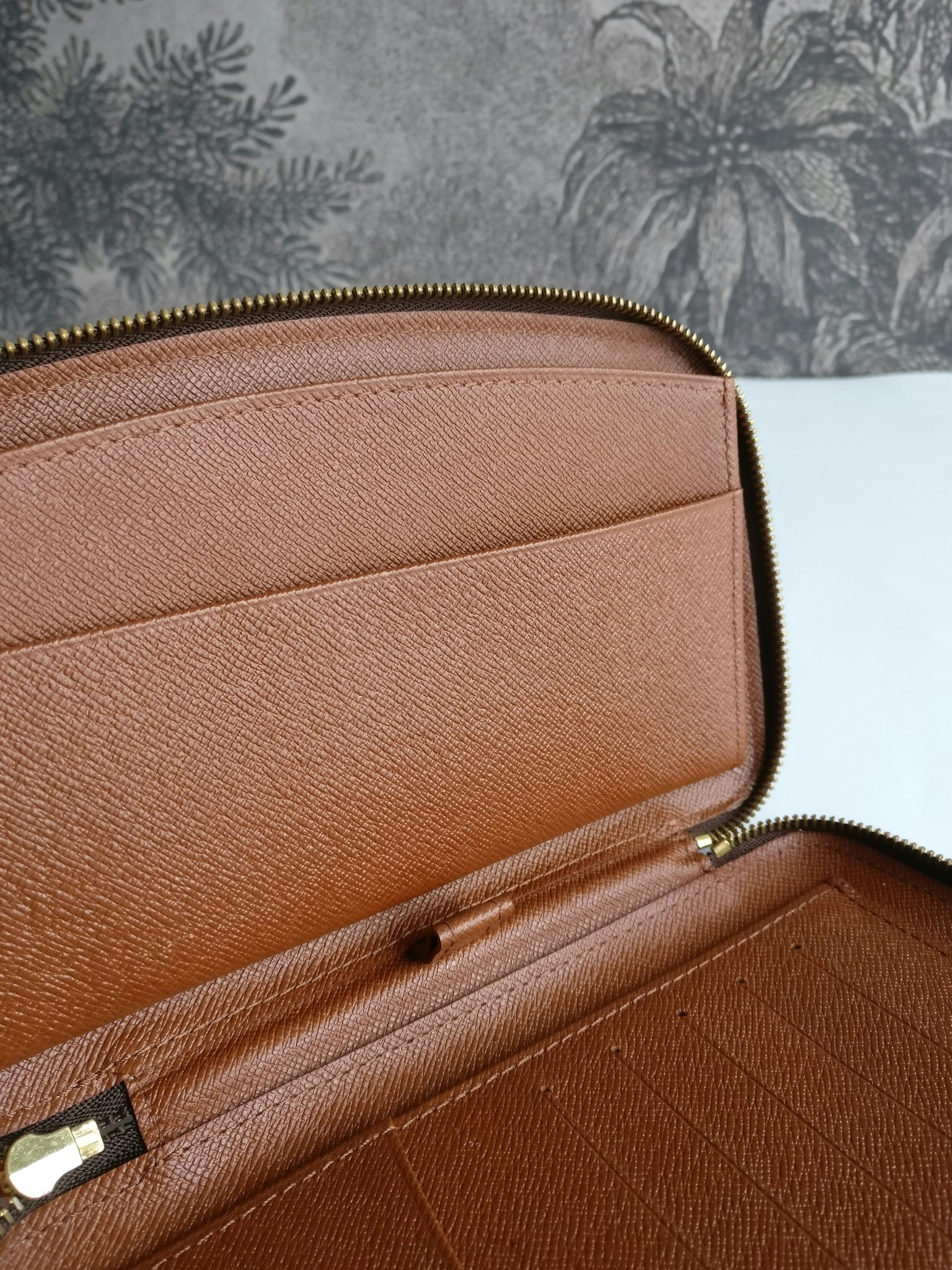 Louis Vuitton Geode Travel Case Organizer