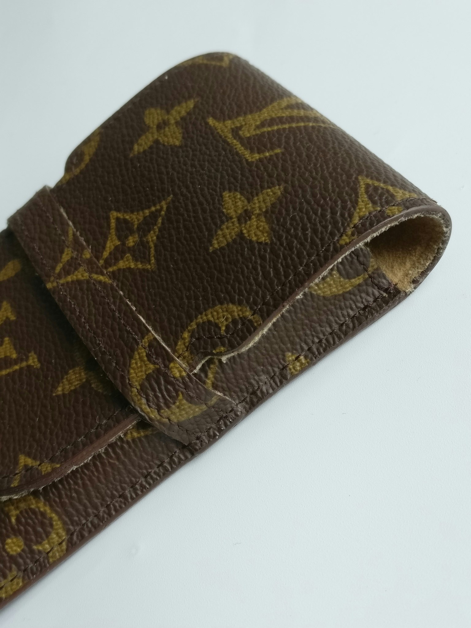 Louis Vuitton Etui Lunette Eyeglass case