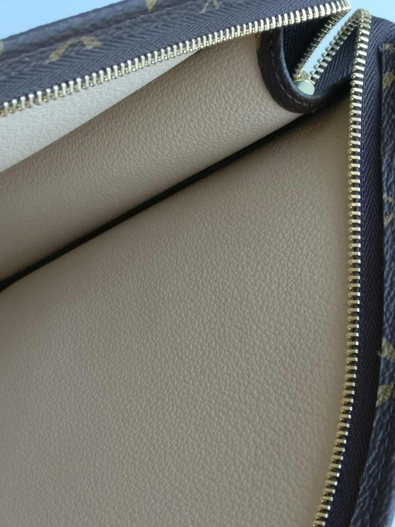 Louis Vuitton Toiletry Pouch 26