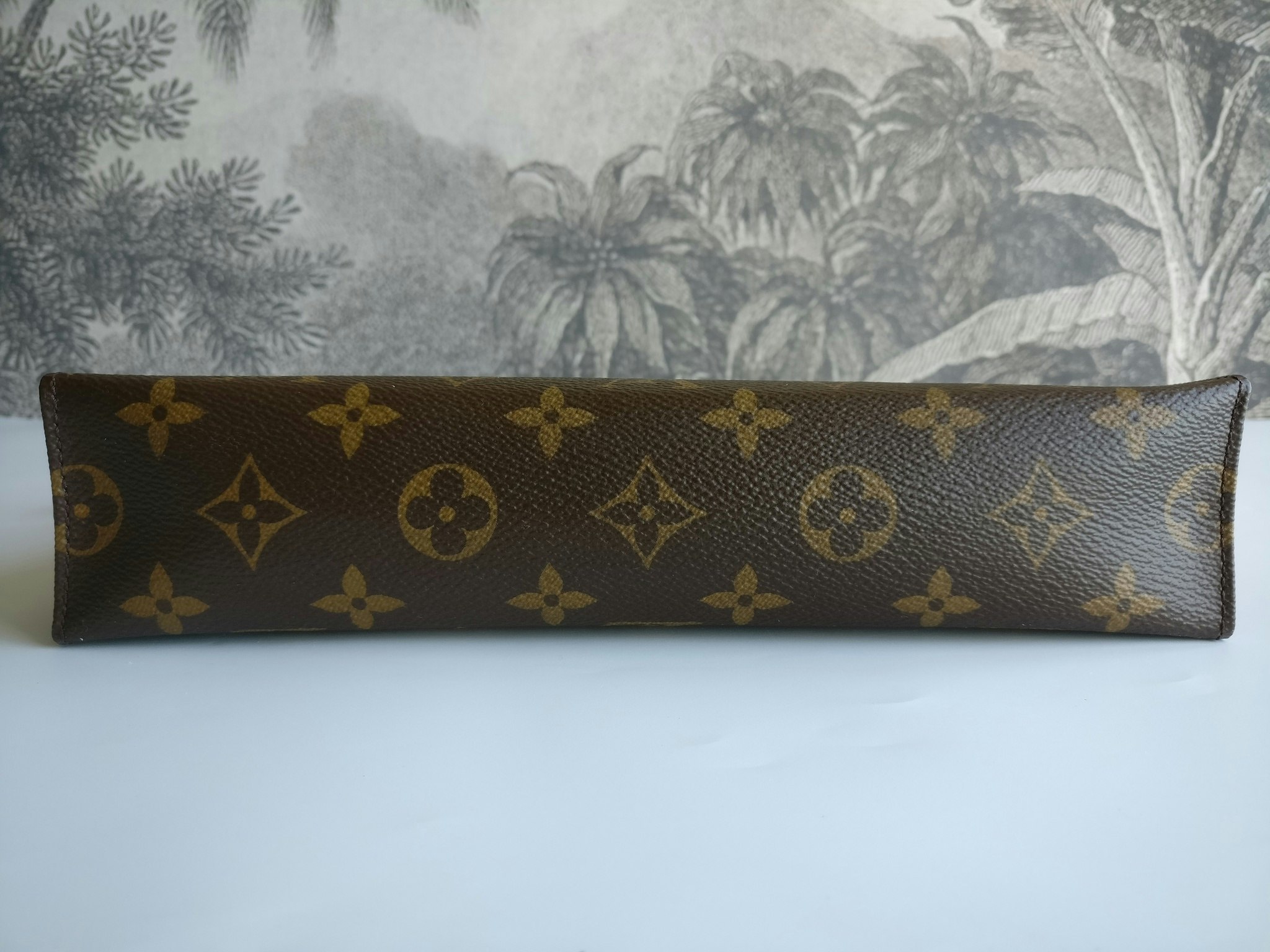 Louis Vuitton Toiletry Pouch 26