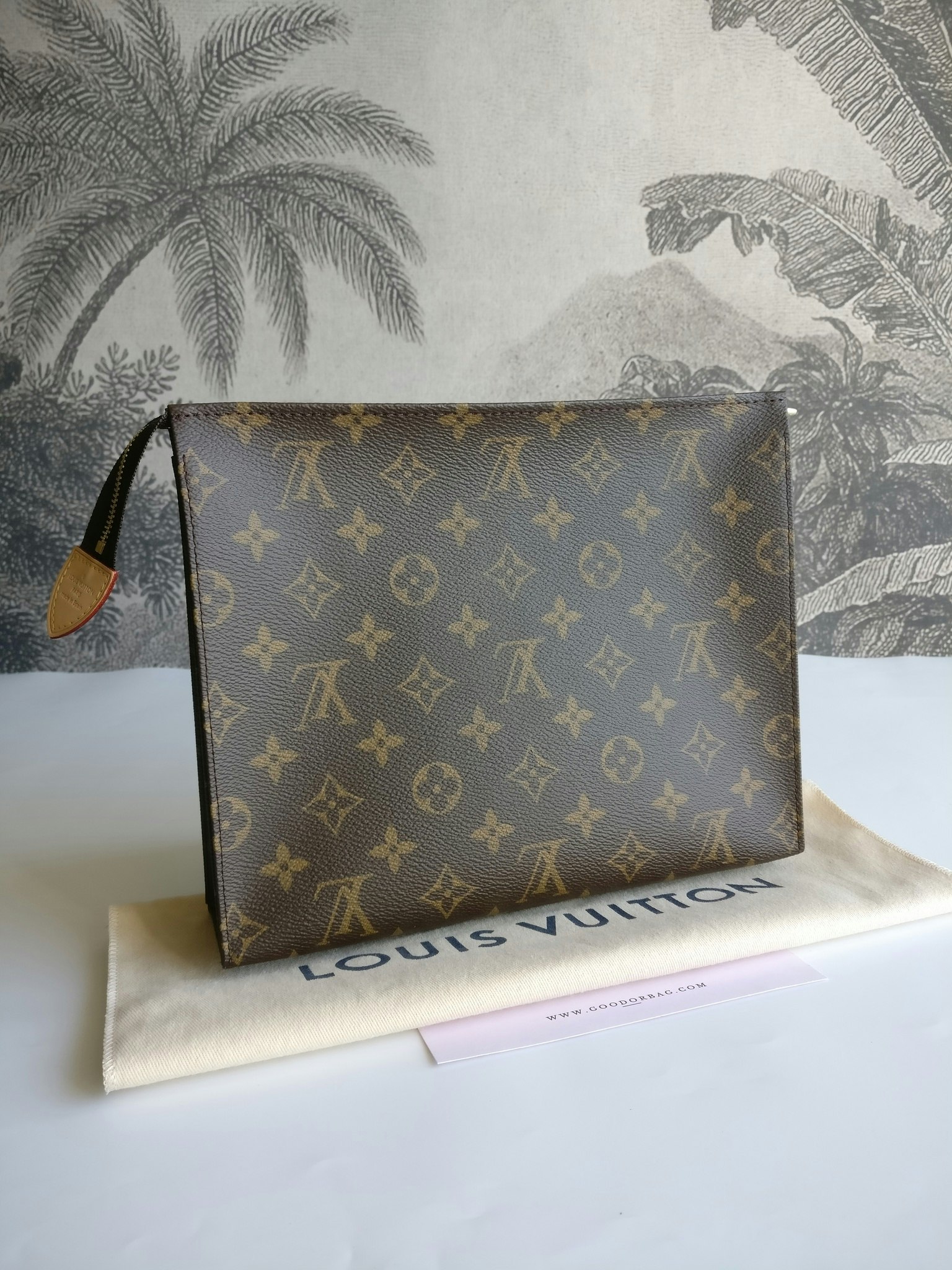 Louis Vuitton Toiletry Pouch 26
