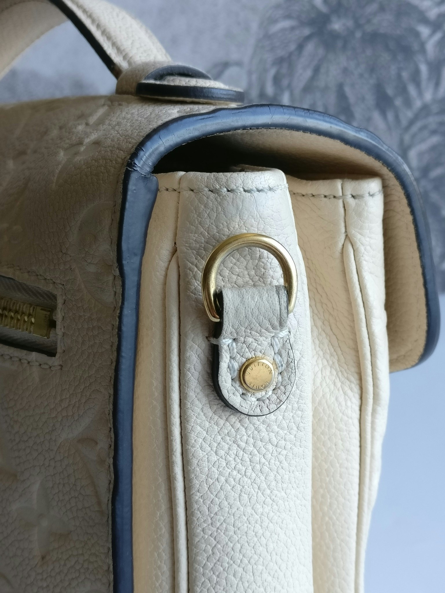 Louis Vuitton Pochette Metis empreinte