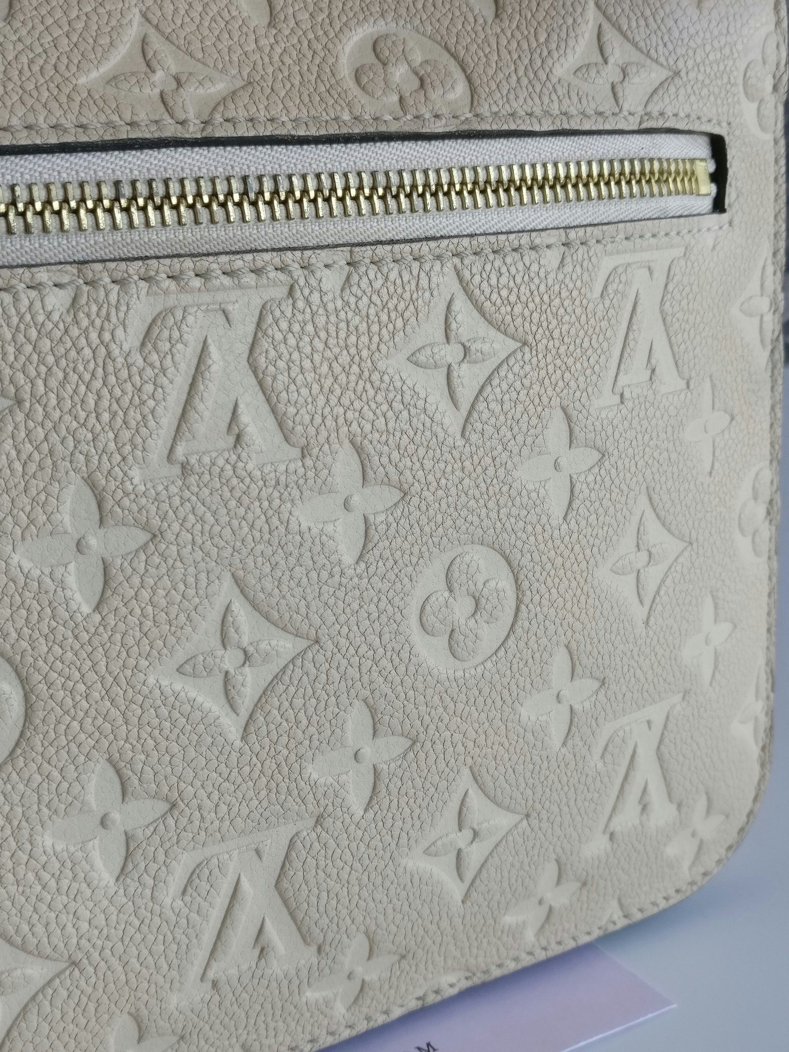 Louis Vuitton Pochette Metis empreinte