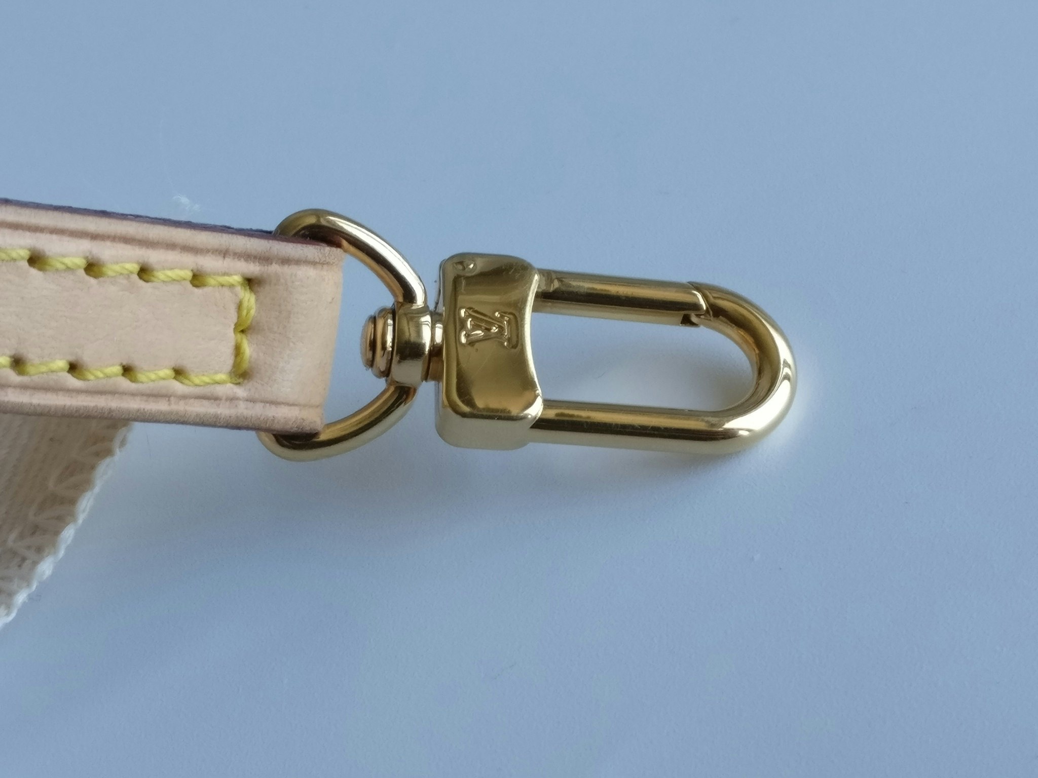 Louis Vuitton Vachetta Shoulder Strap