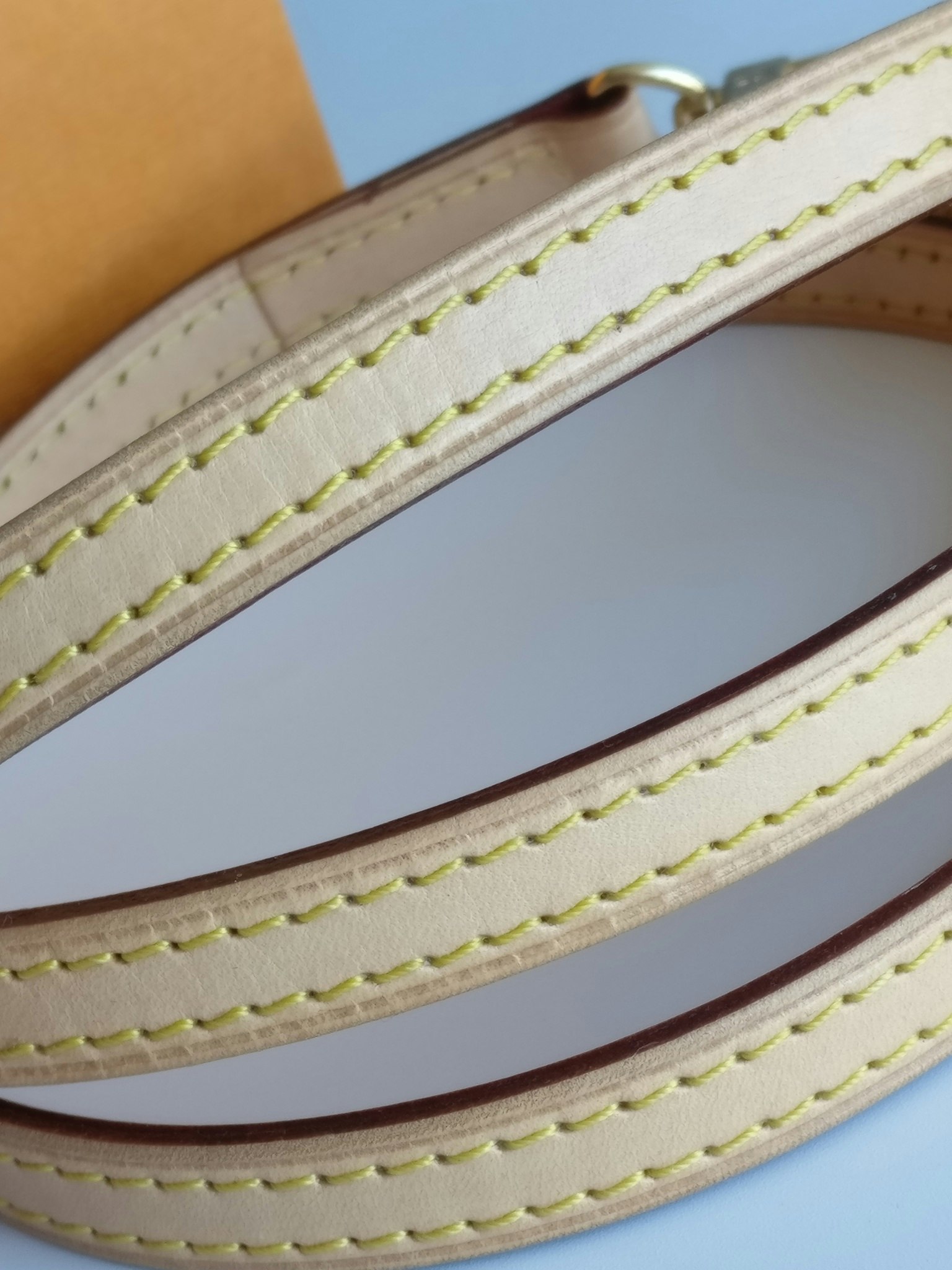 Louis Vuitton Vachetta Shoulder Strap