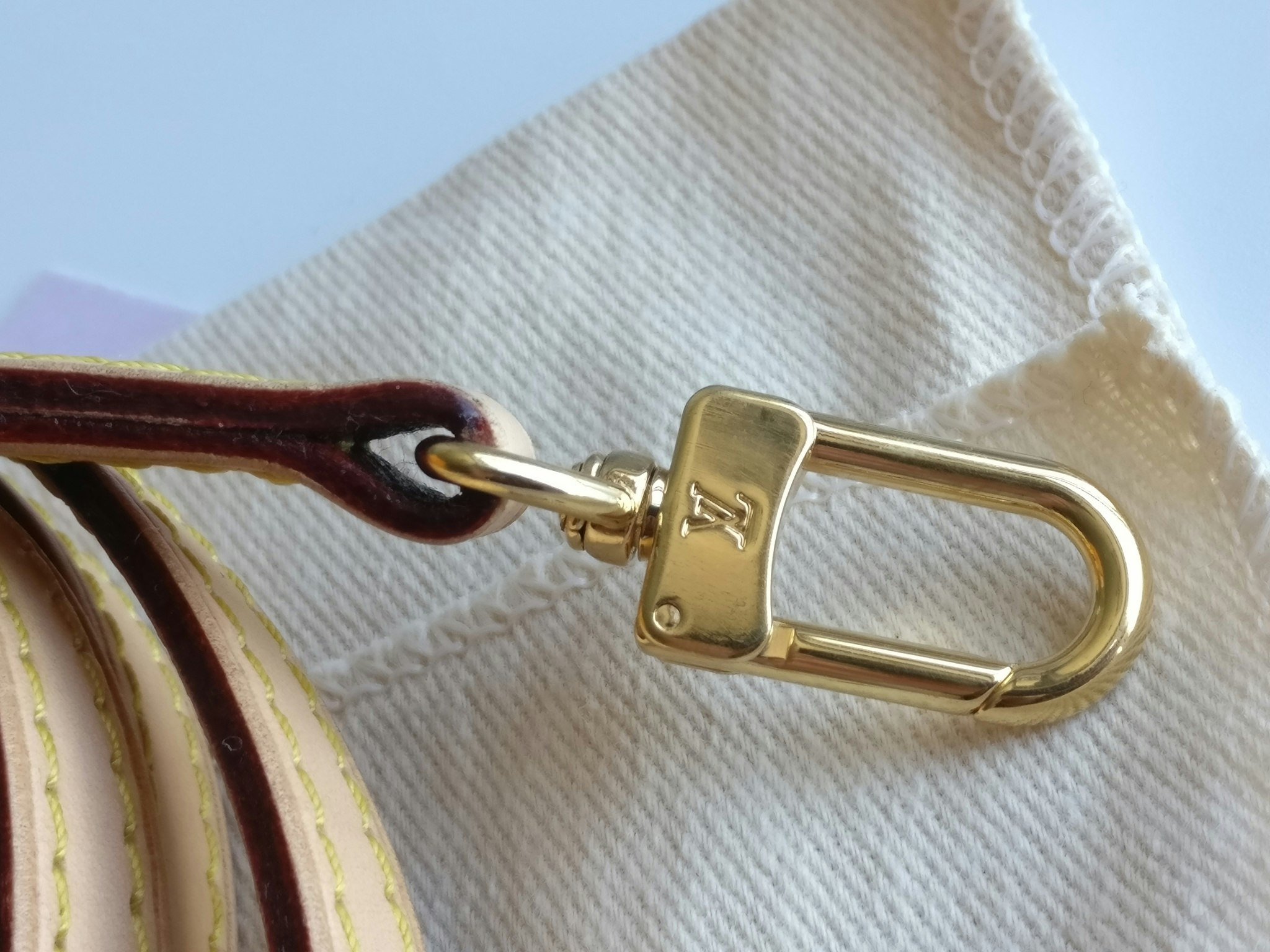 Louis Vuitton Vachetta Shoulder Strap