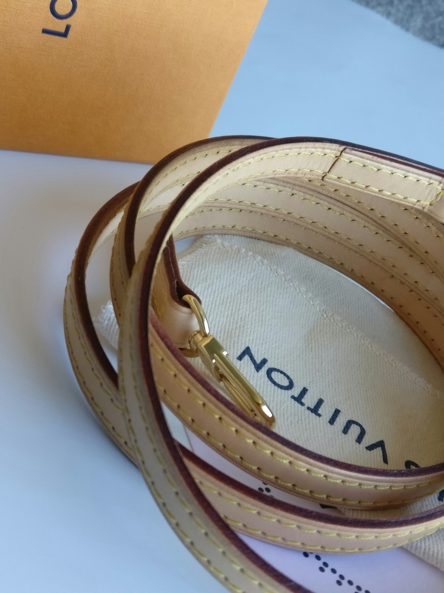 Louis Vuitton Vachetta Shoulder Strap