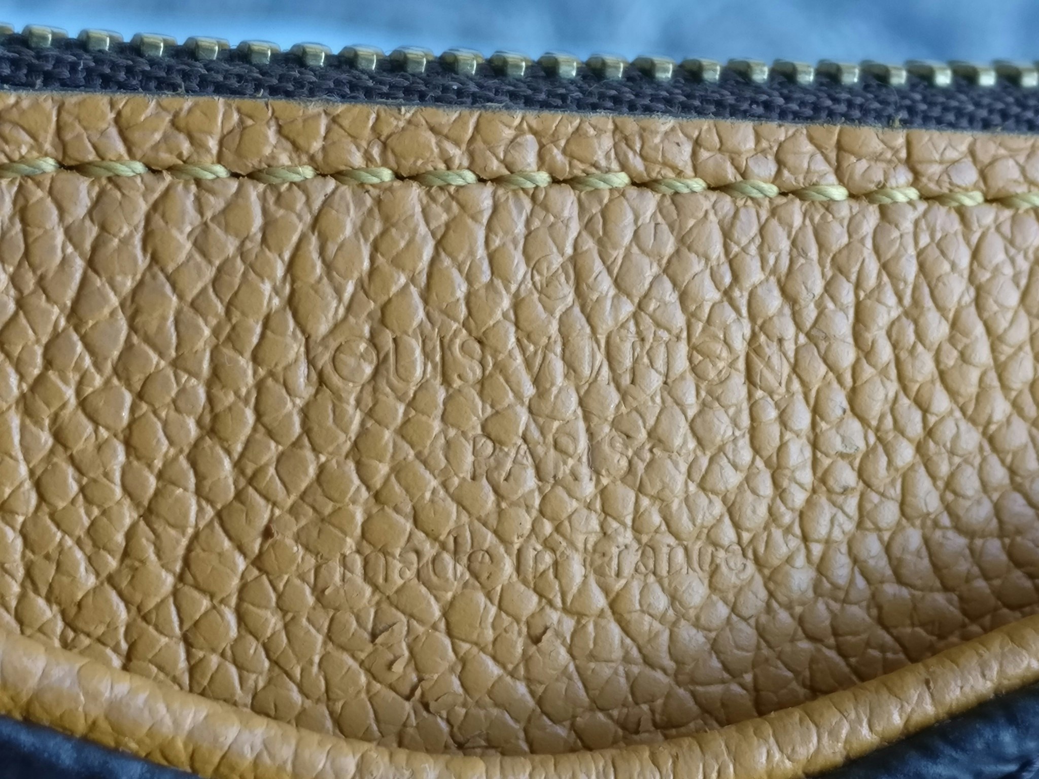 Louis Vuitton Pochette Pallas Uniformes