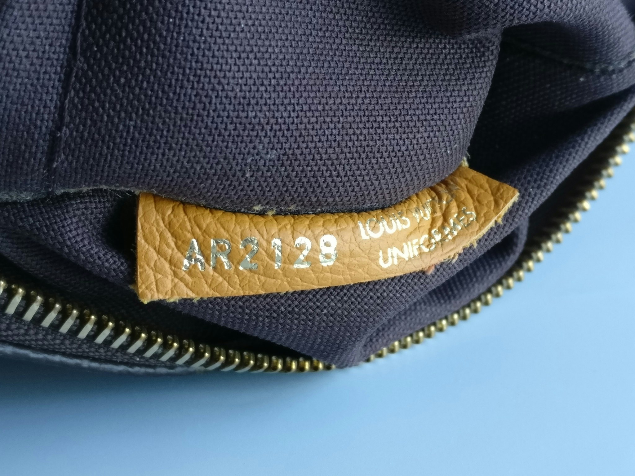 Louis Vuitton Pochette Pallas Uniformes
