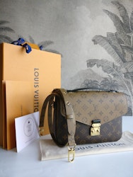 Louis Vuitton Pochette Metis Reverse Monogram