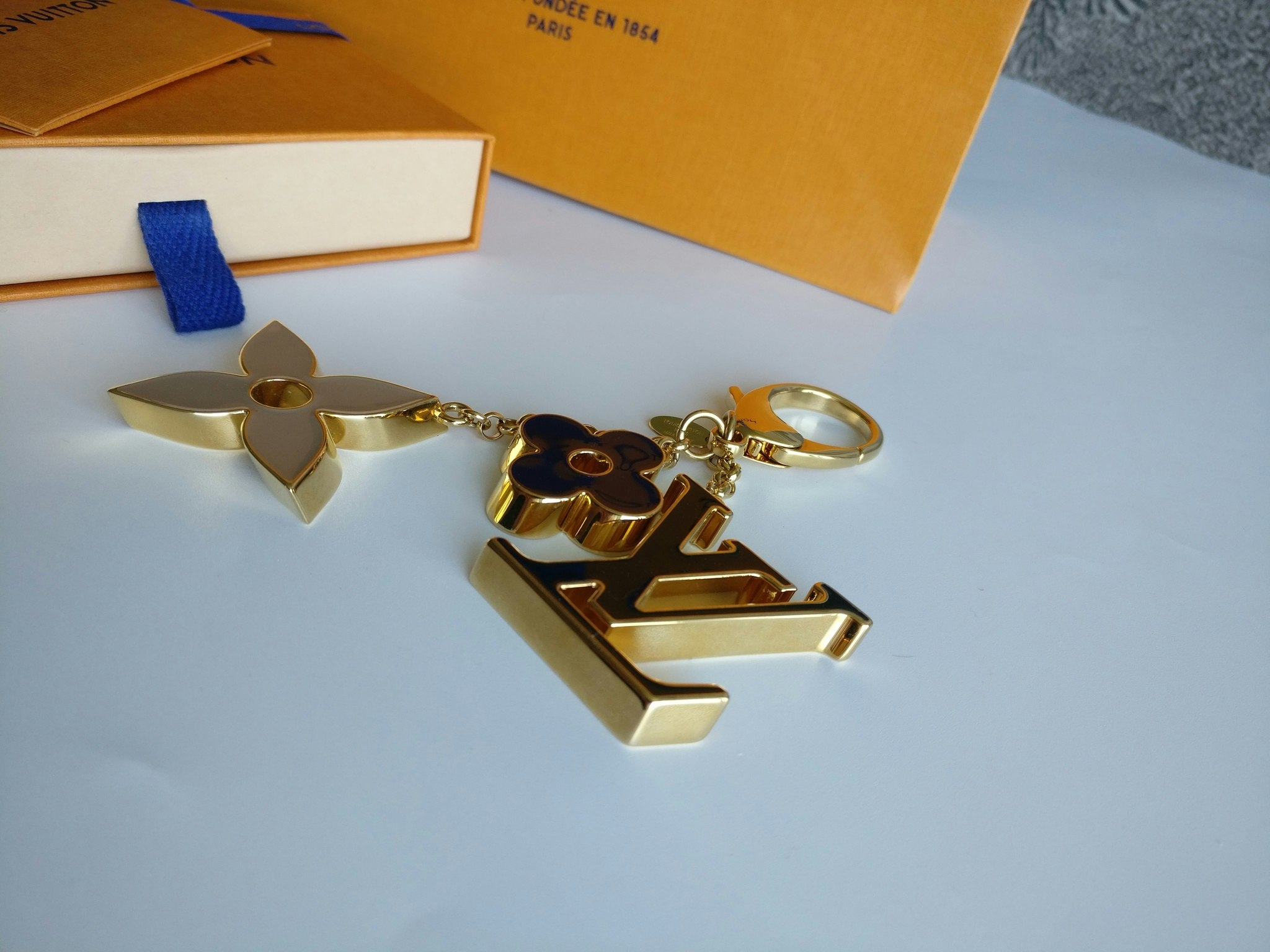 Louis Vuitton Fleur de Monogram Bag Charm