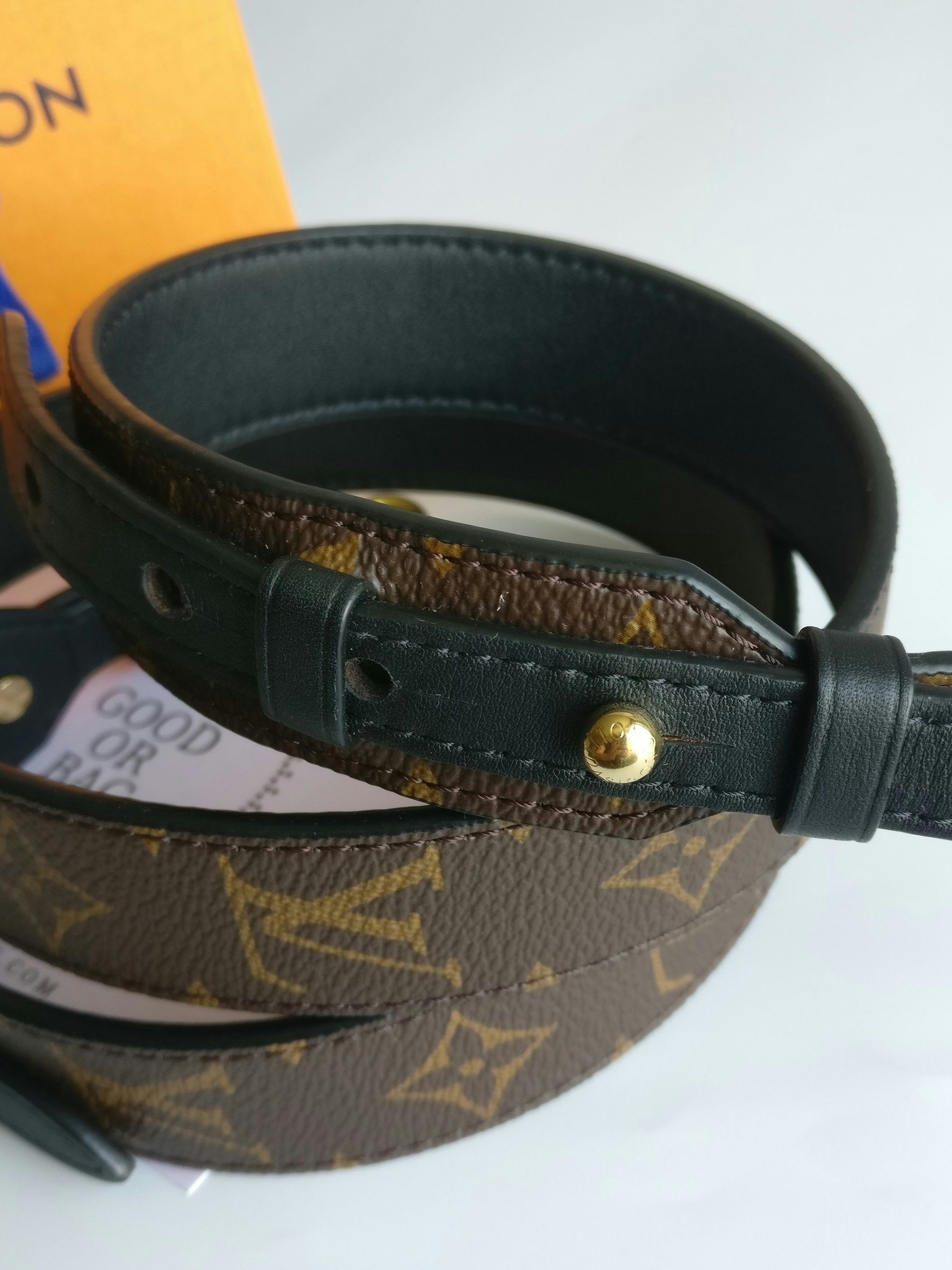 Louis Vuitton Bandouliere XL shoulder strap