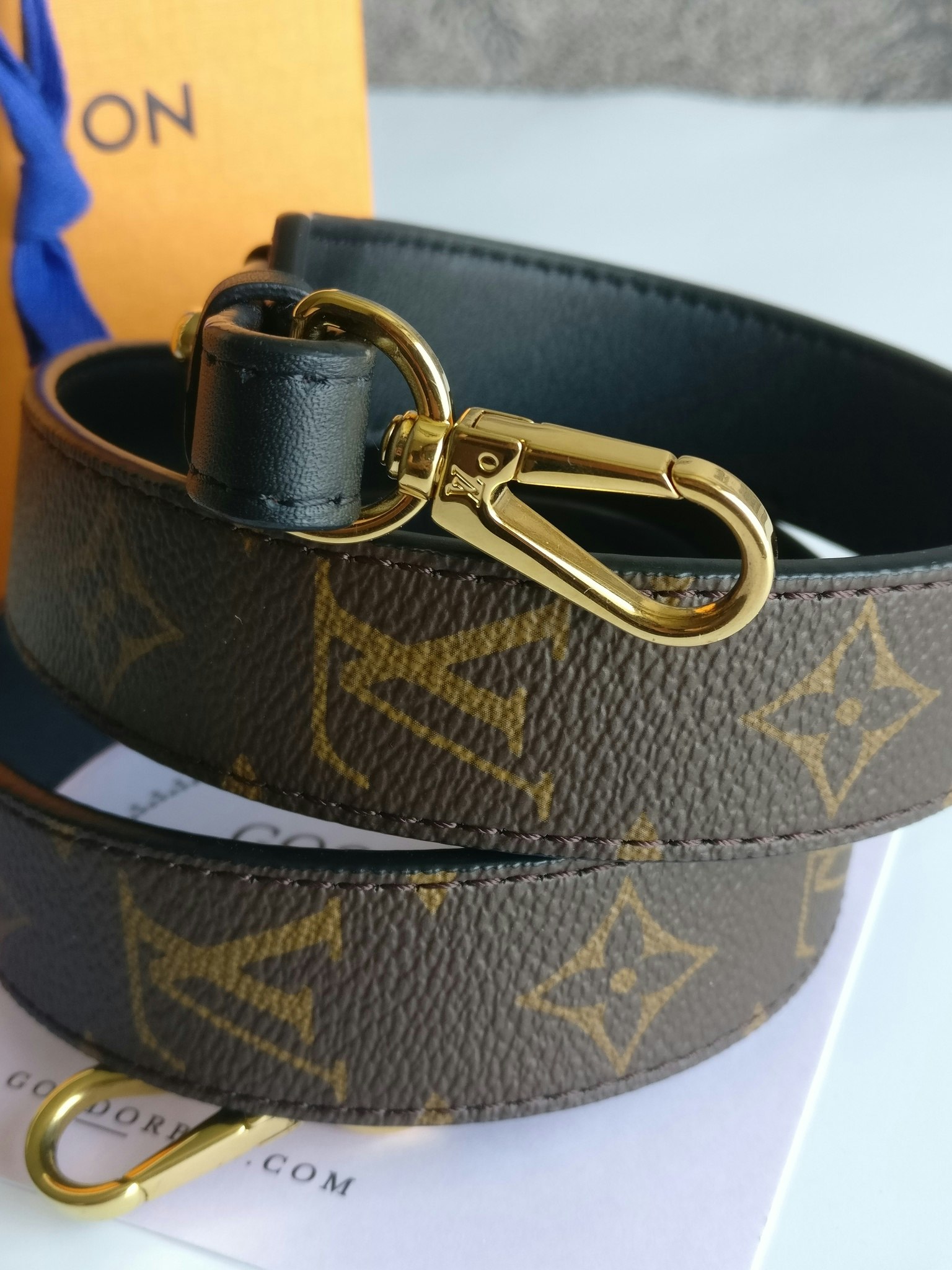 Louis Vuitton Bandouliere XL shoulder strap