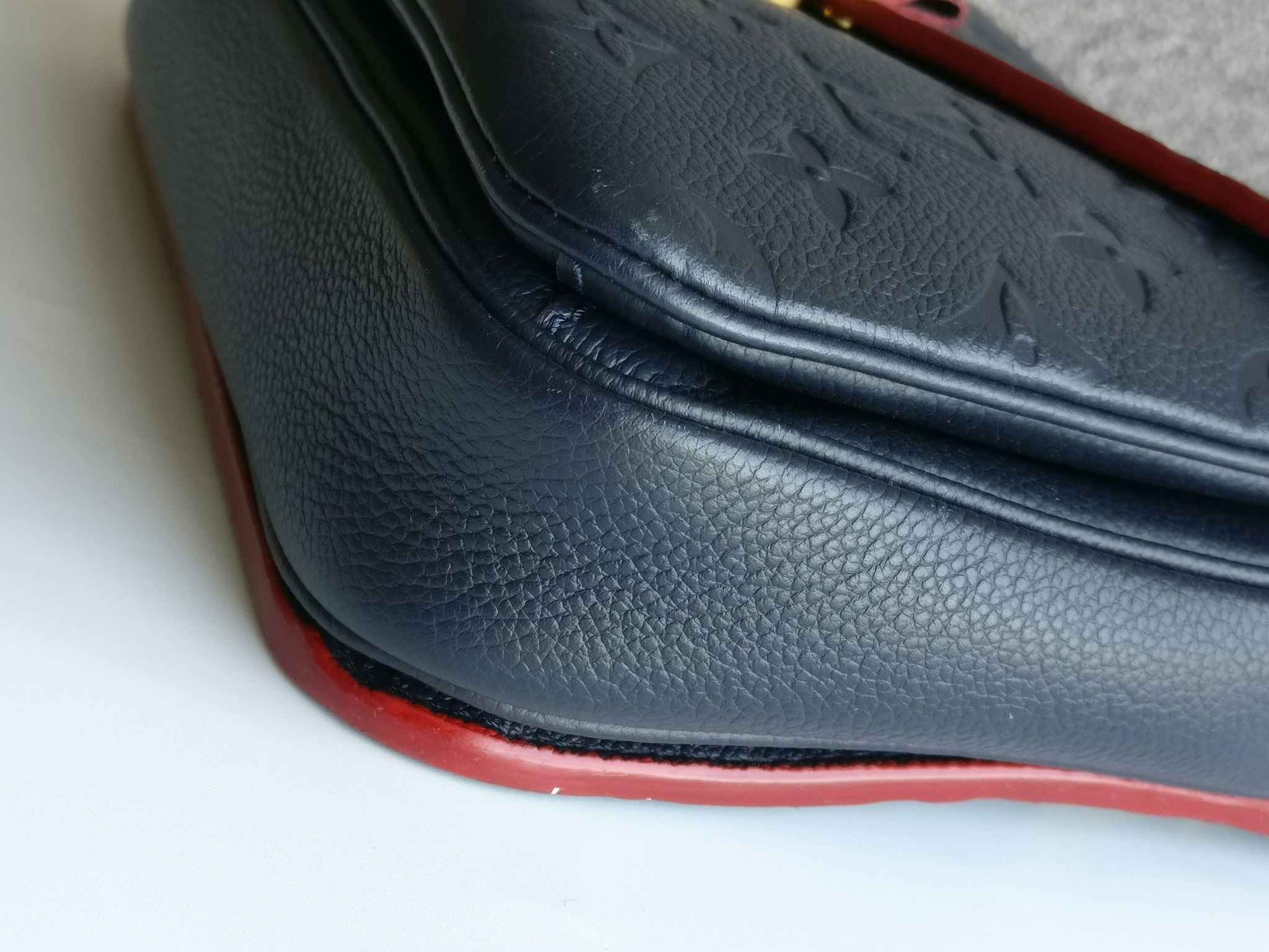 Louis Vuitton Pochette Metis empreinte blue