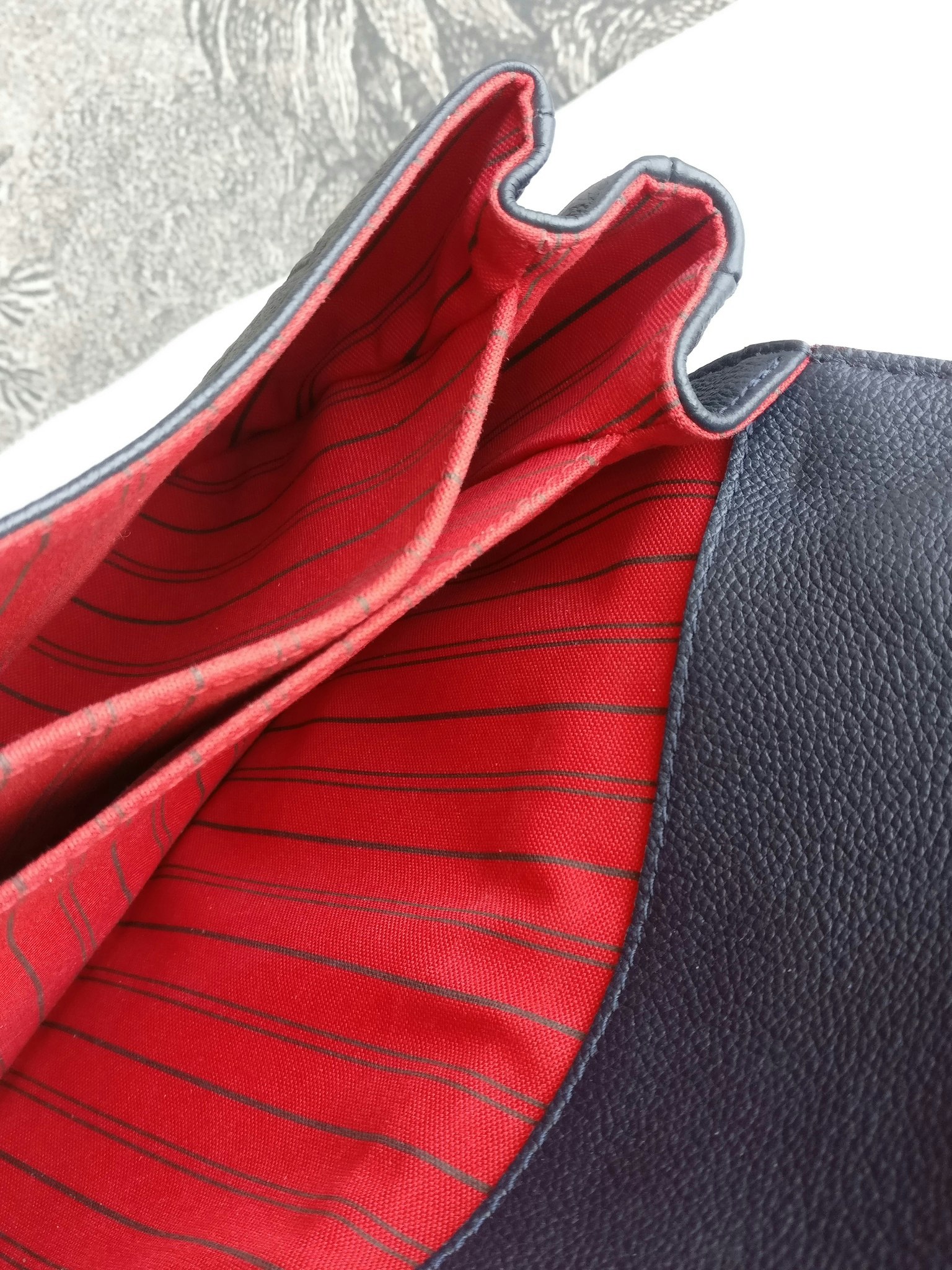 Louis Vuitton Pochette Metis empreinte blue