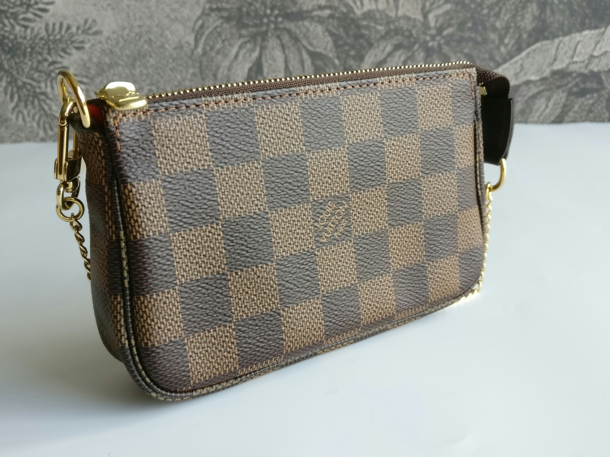 Louis Vuitton Mini Pochette Accessoires
