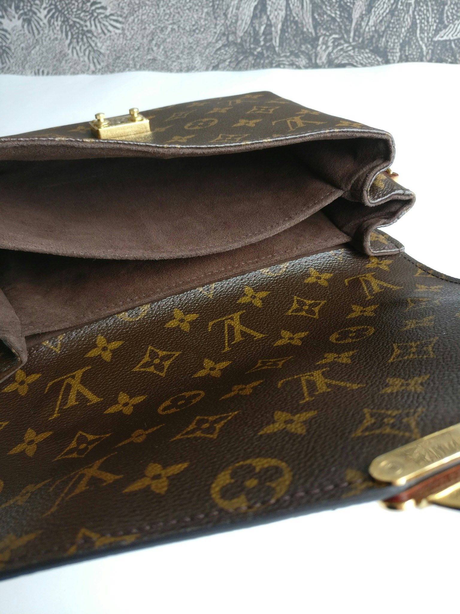 Louis Vuitton Pochette Metis