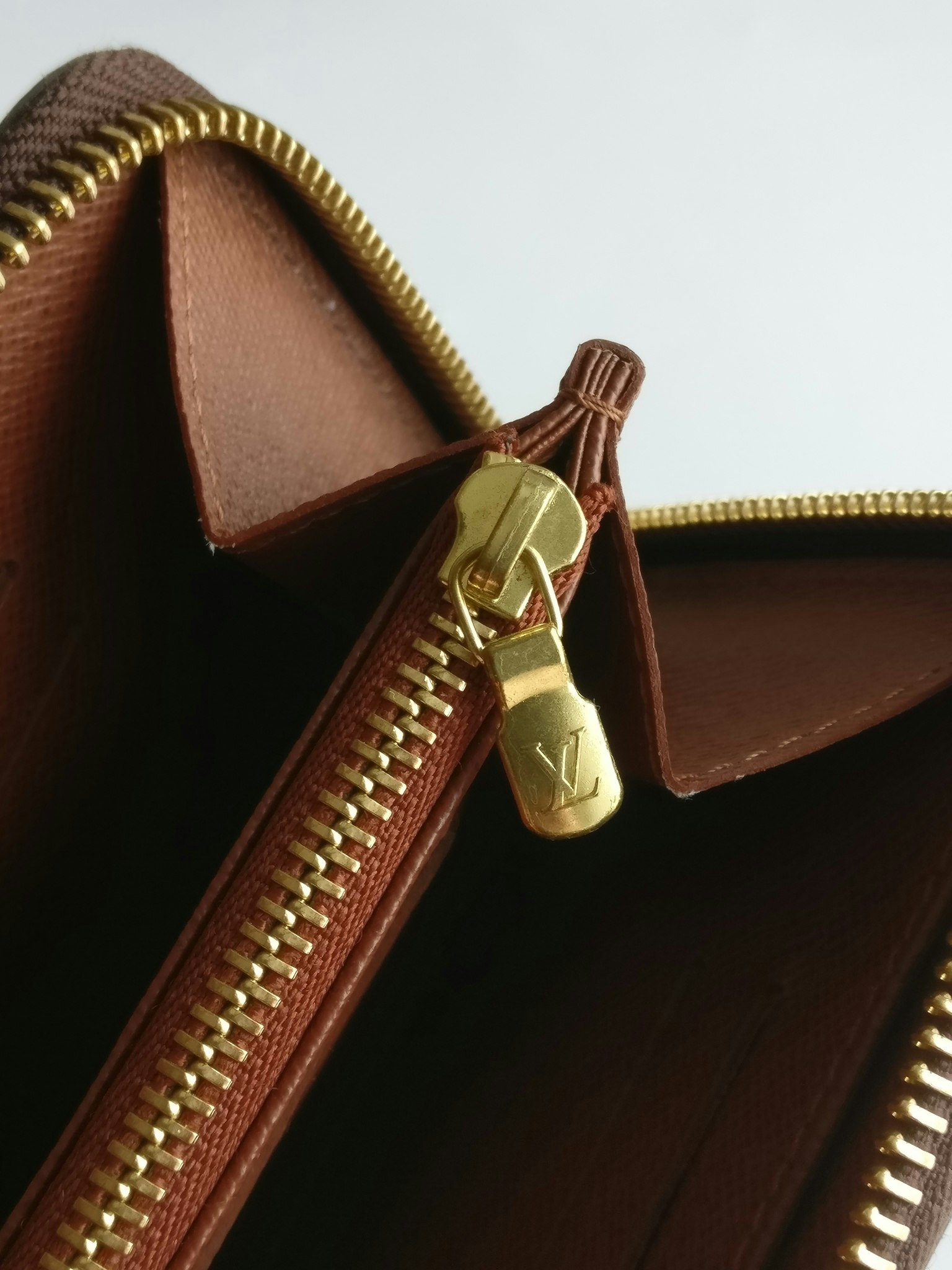 Louis Vuitton Compact Zippy Wallet