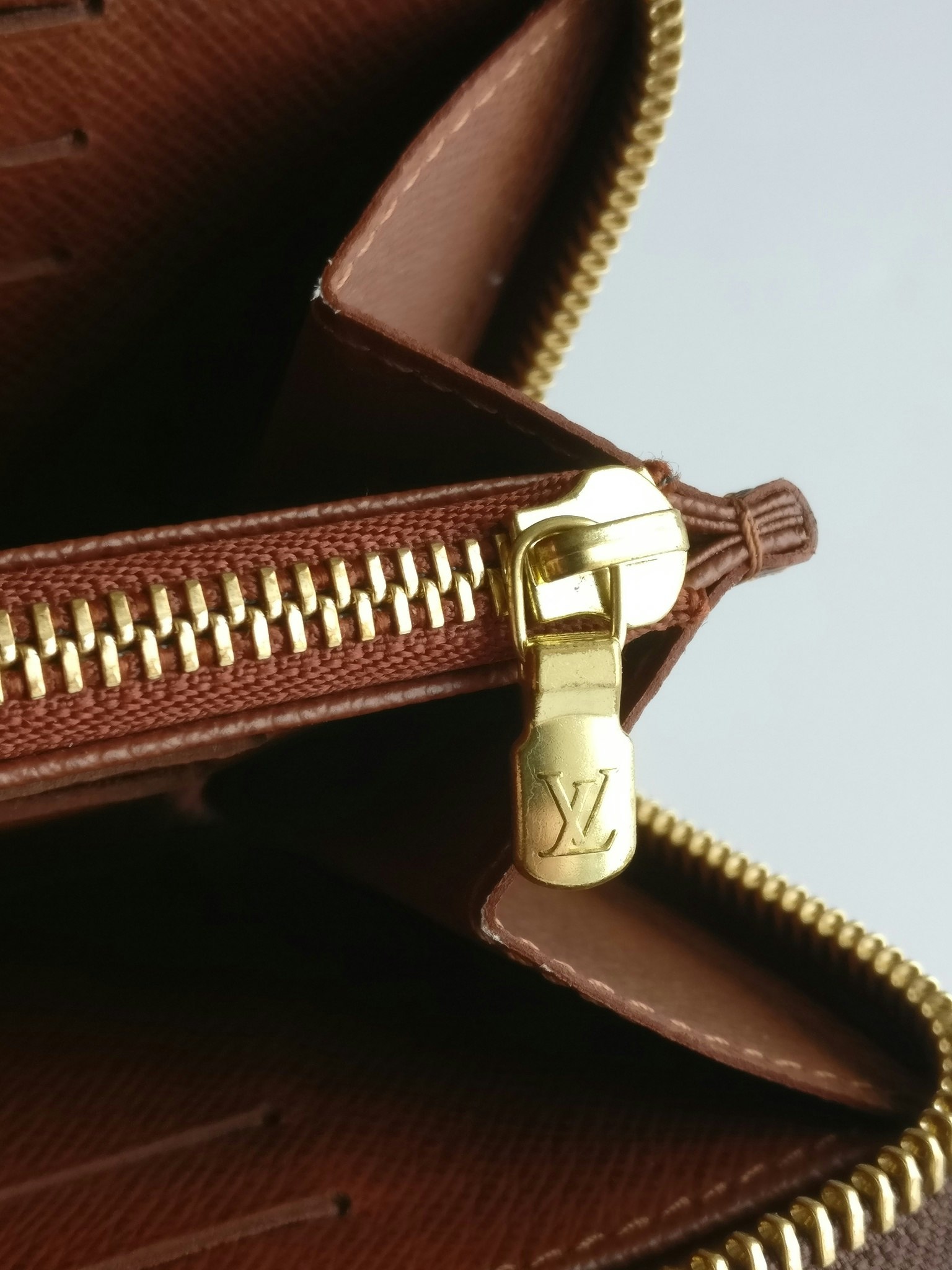 Louis Vuitton Compact Zippy Wallet