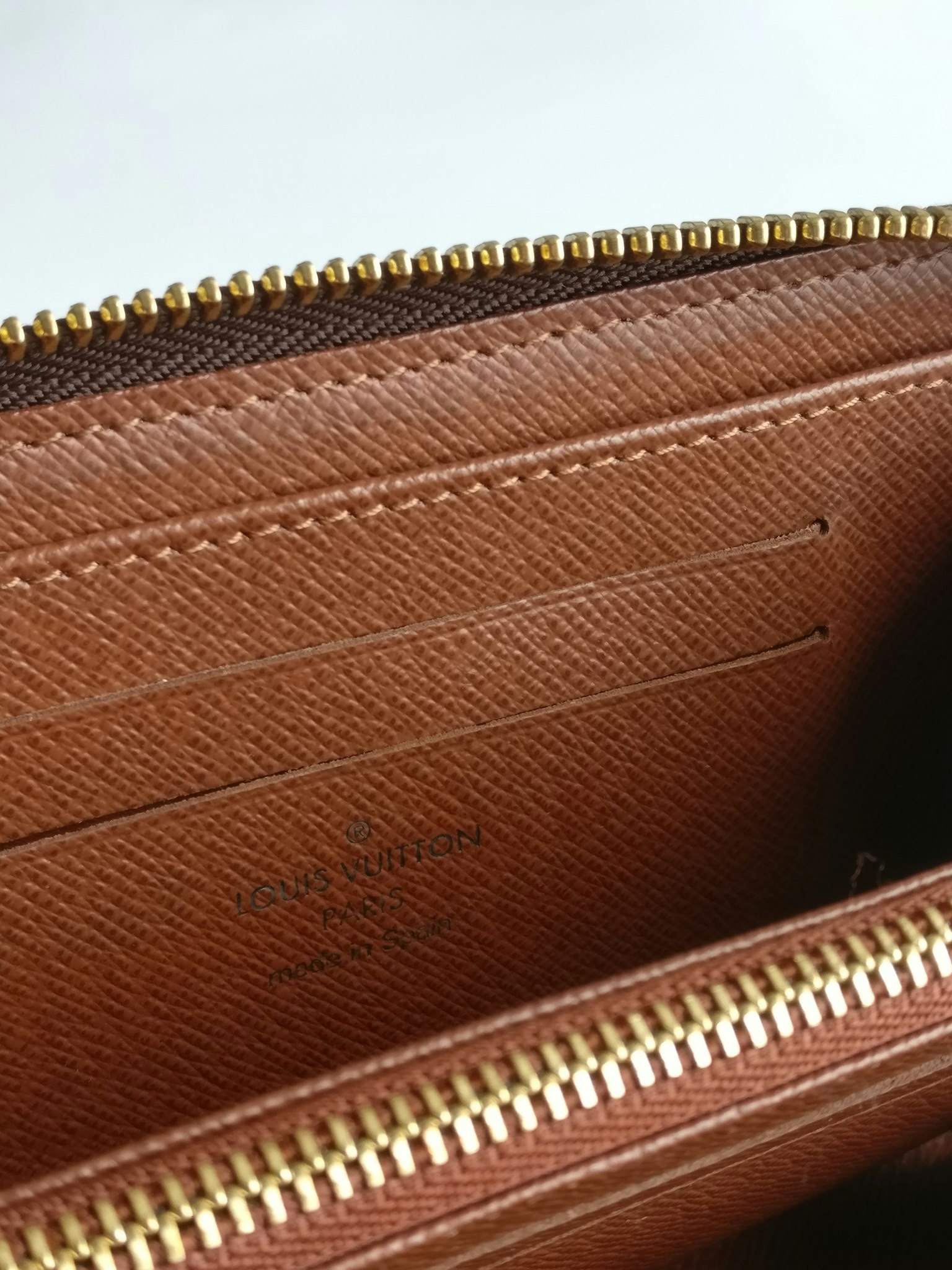 Louis Vuitton Compact Zippy Wallet