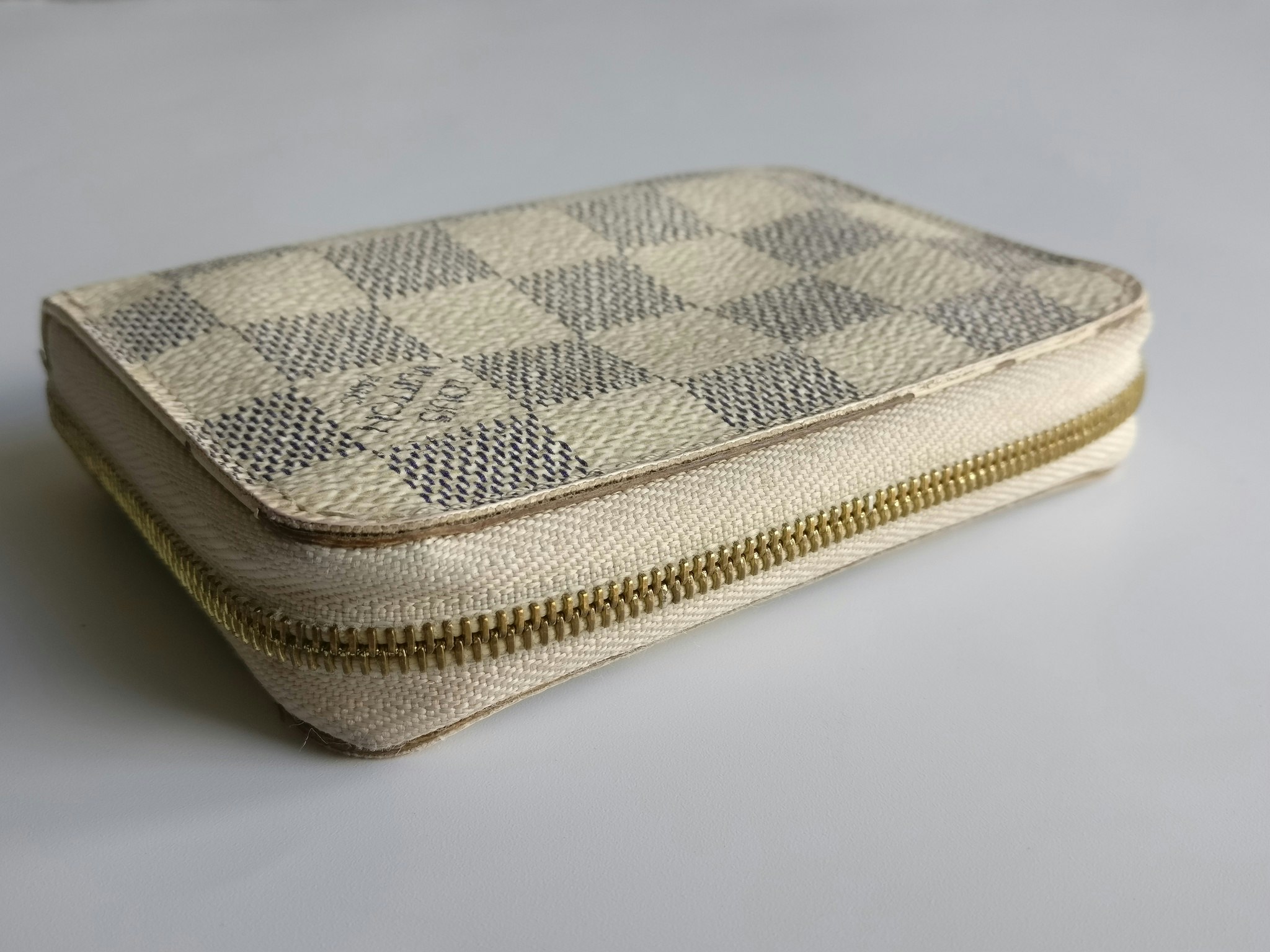Louis Vuitton Zippy Coin Purse