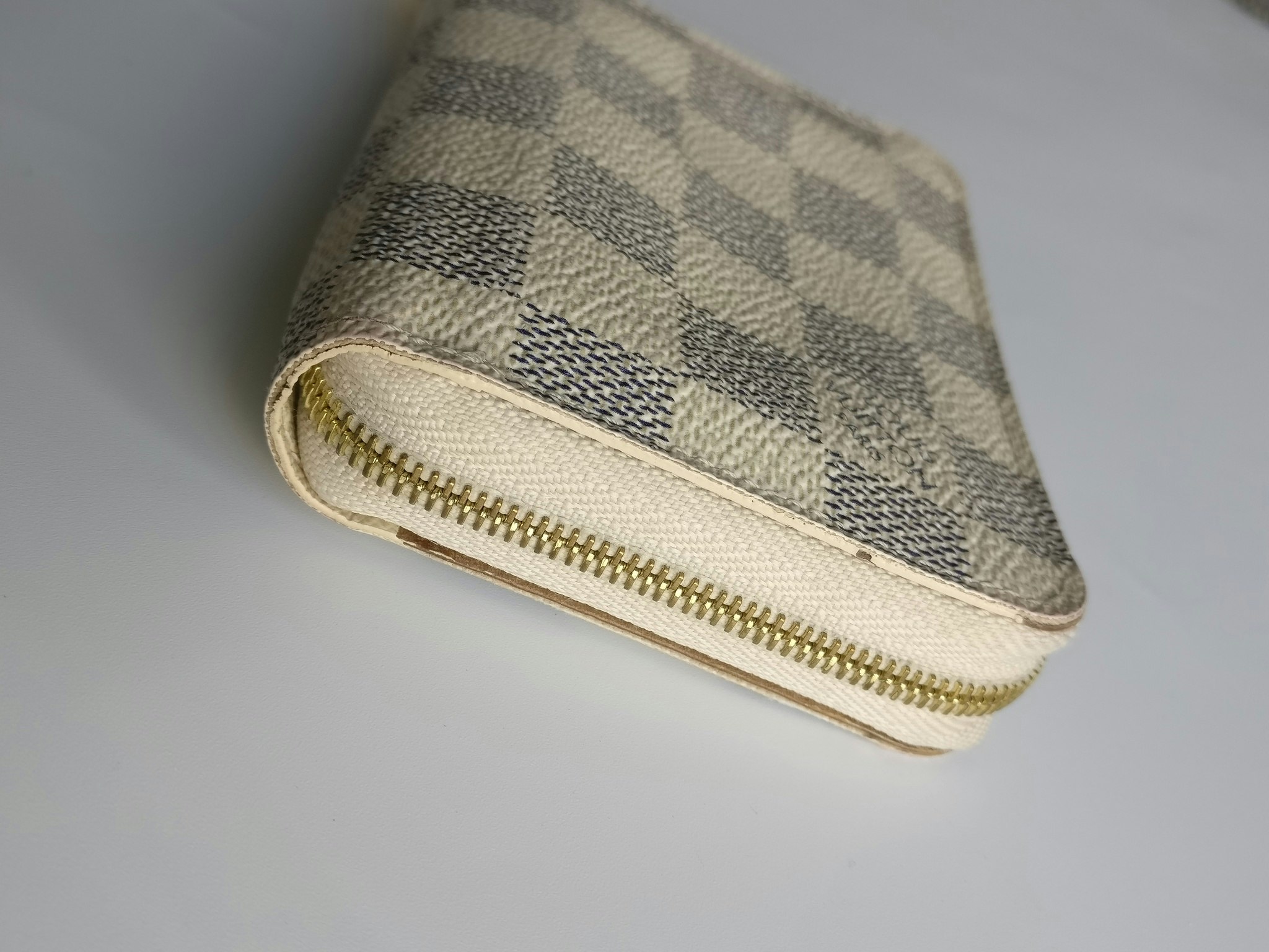 Louis Vuitton Zippy Coin Purse