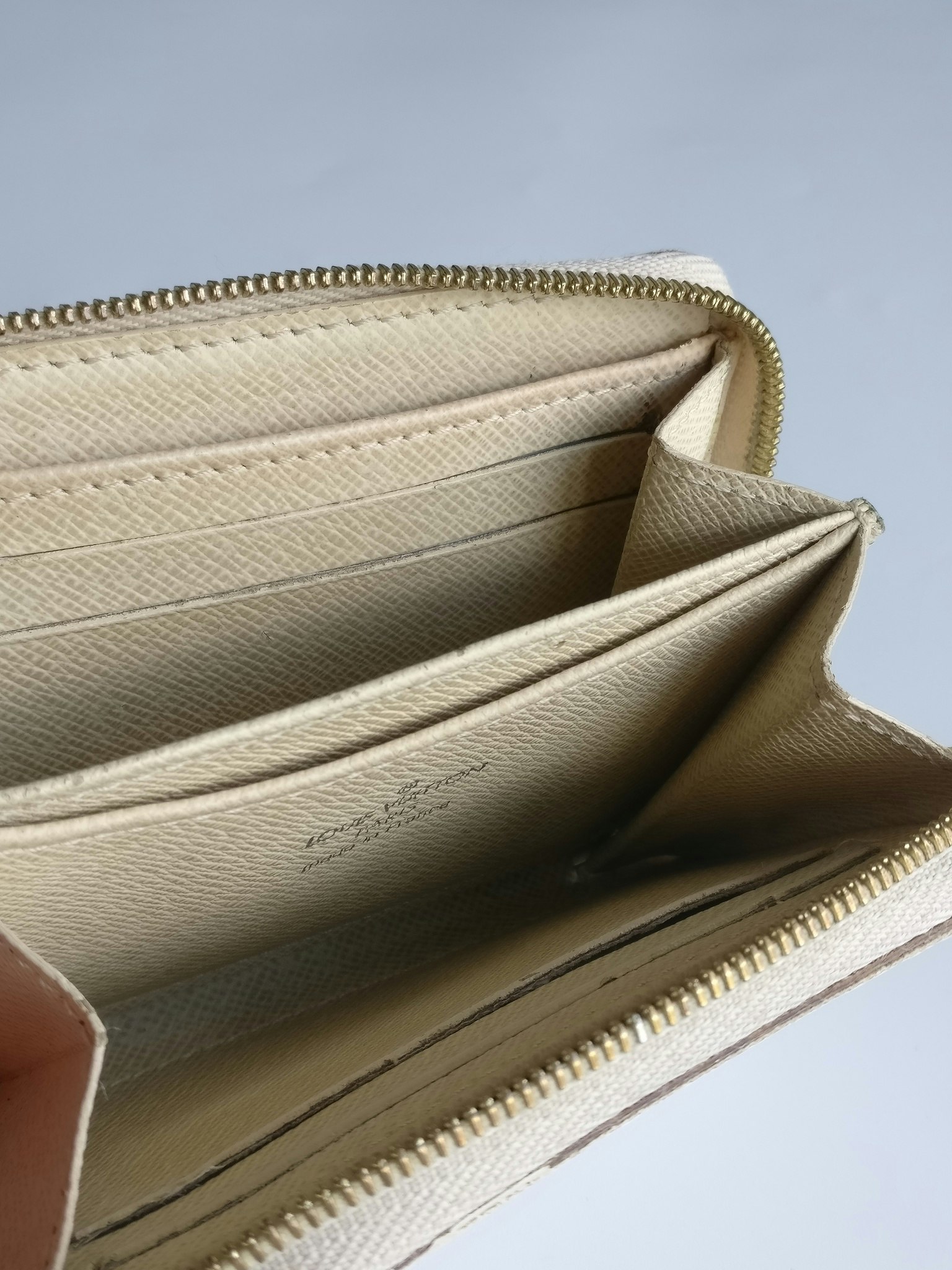 Louis Vuitton Zippy Coin Purse