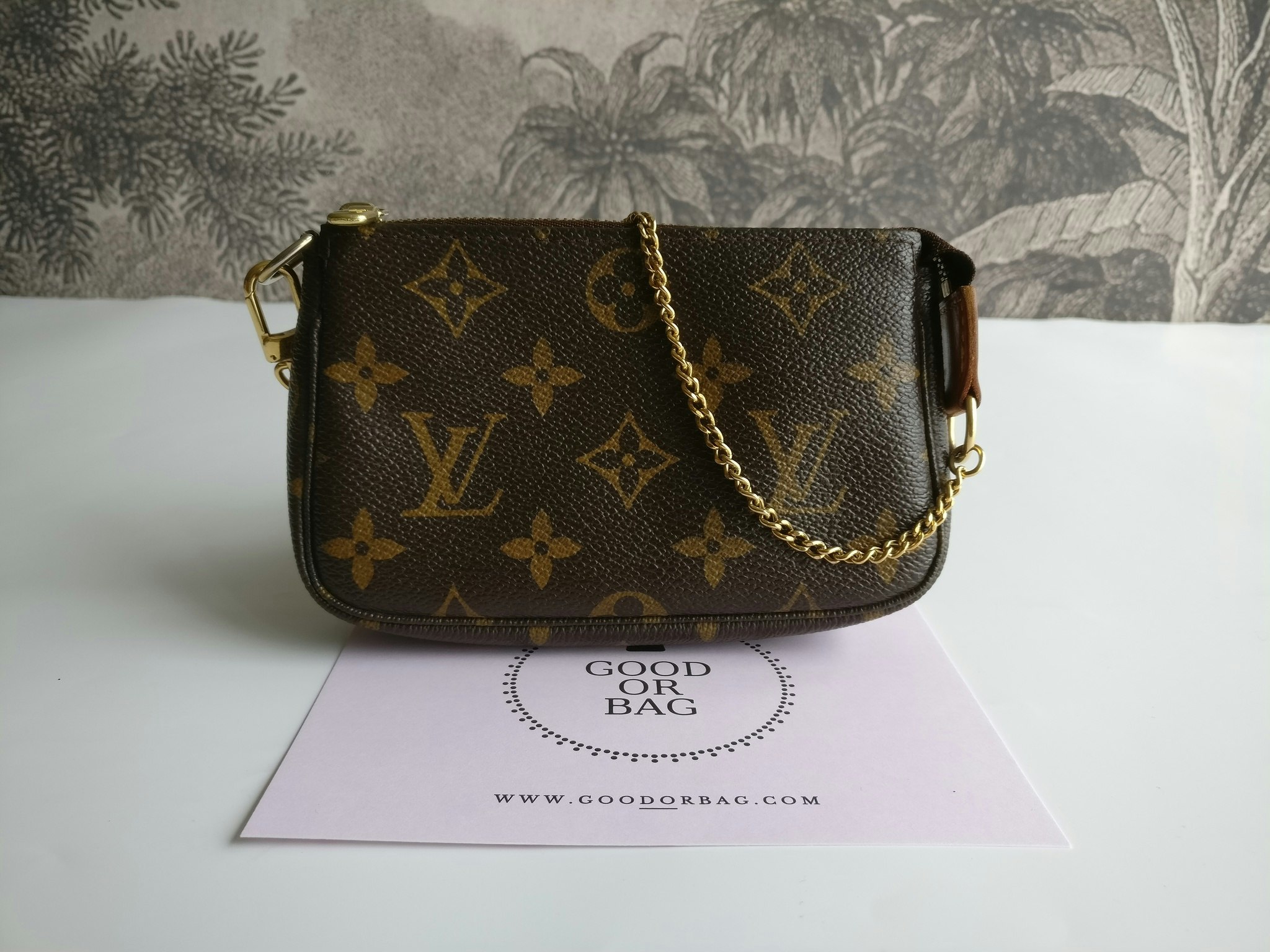 Louis Vuitton Mini Pochette Accessoires