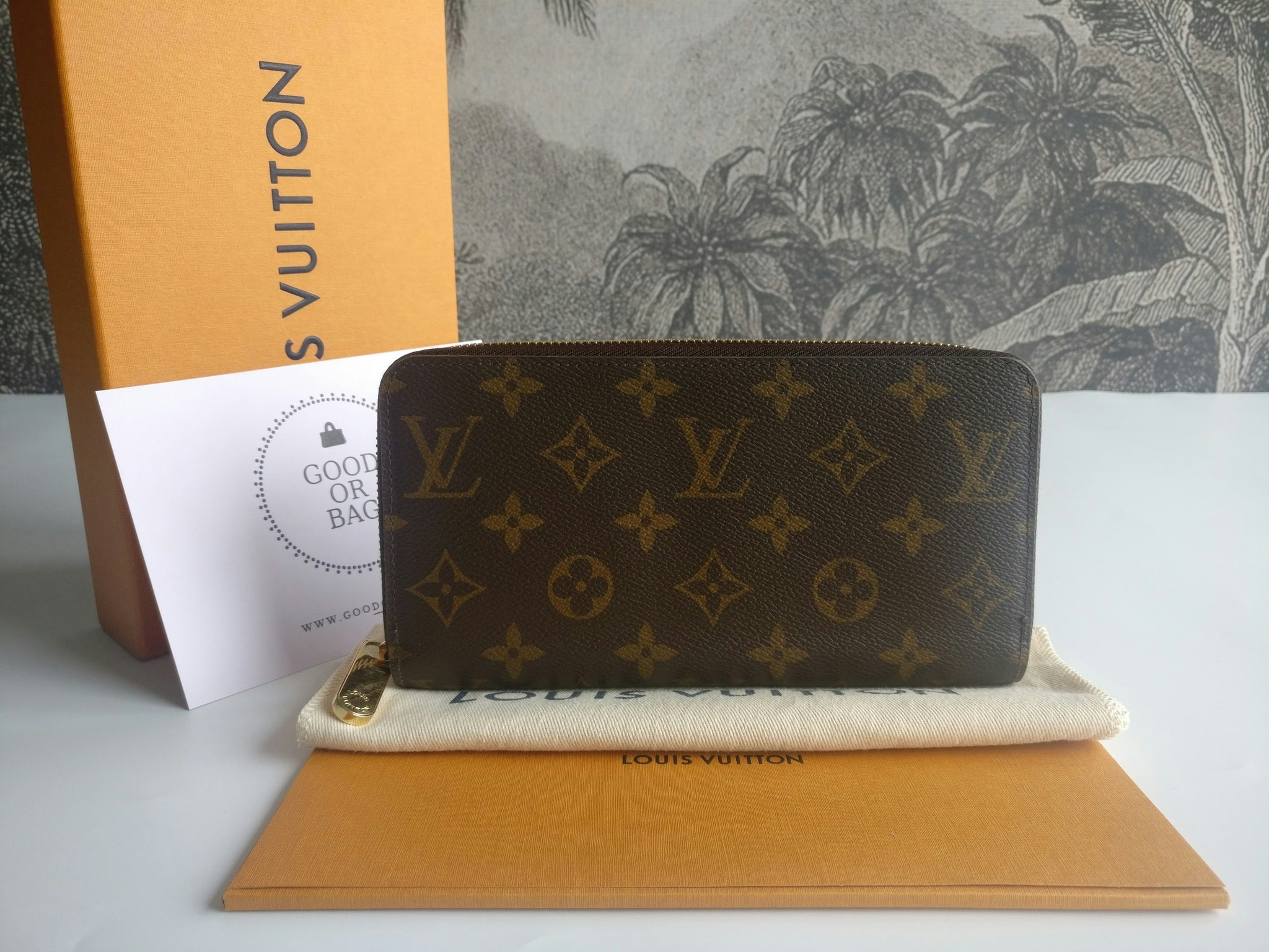 Louis Vuitton Zippy Wallet