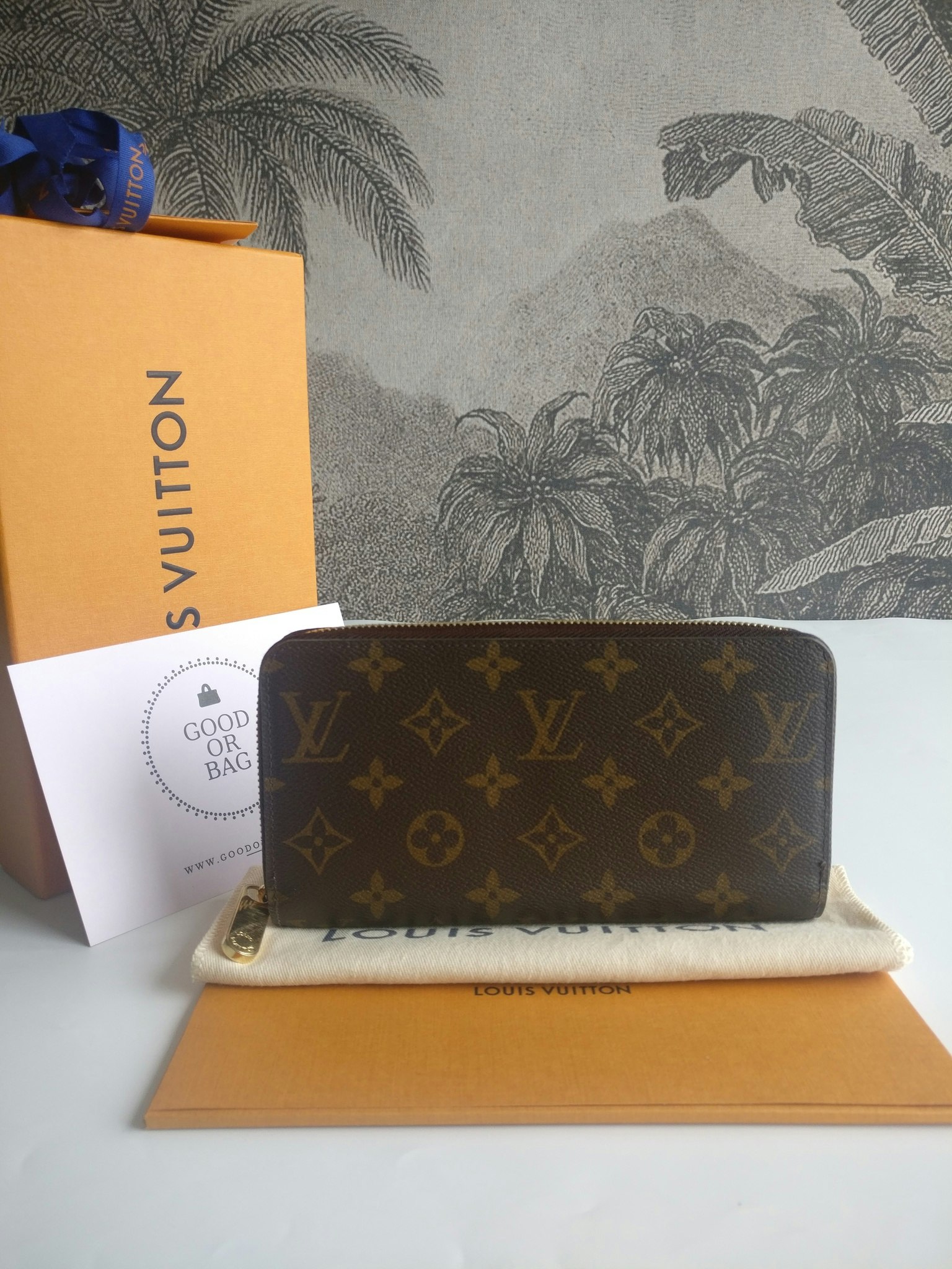 Louis Vuitton Zippy Wallet