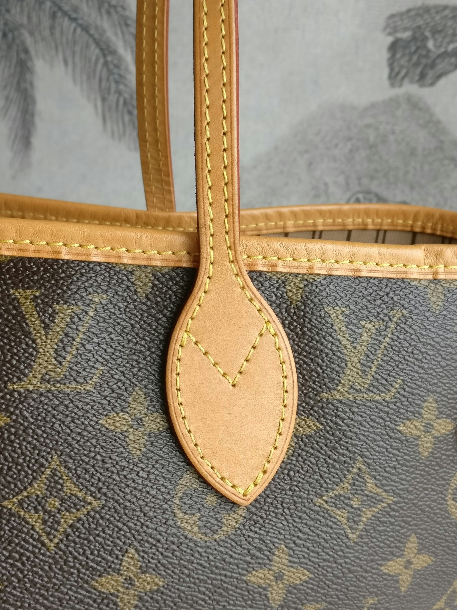 Louis Vuitton Neverfull MM