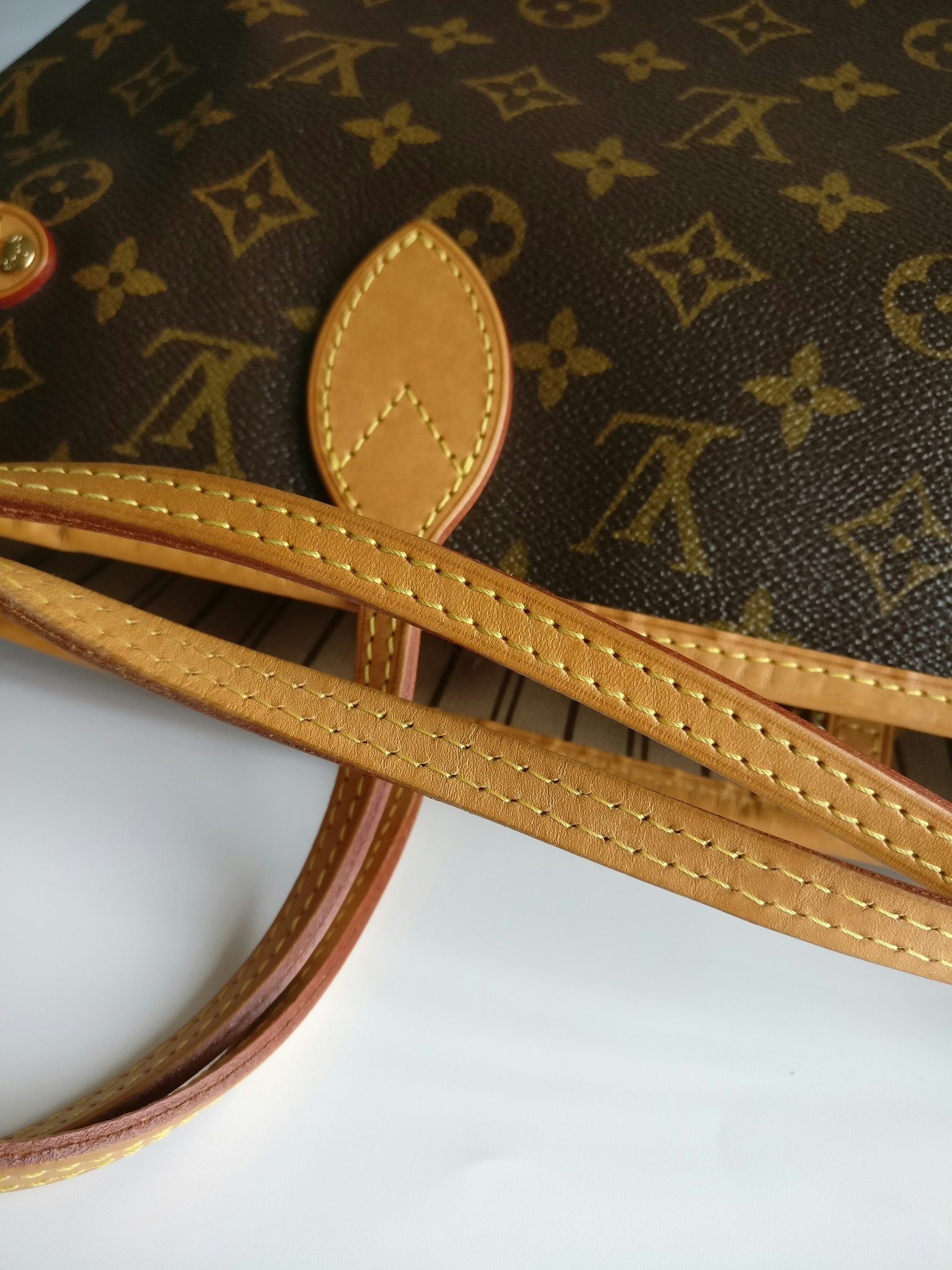 Louis Vuitton Neverfull MM