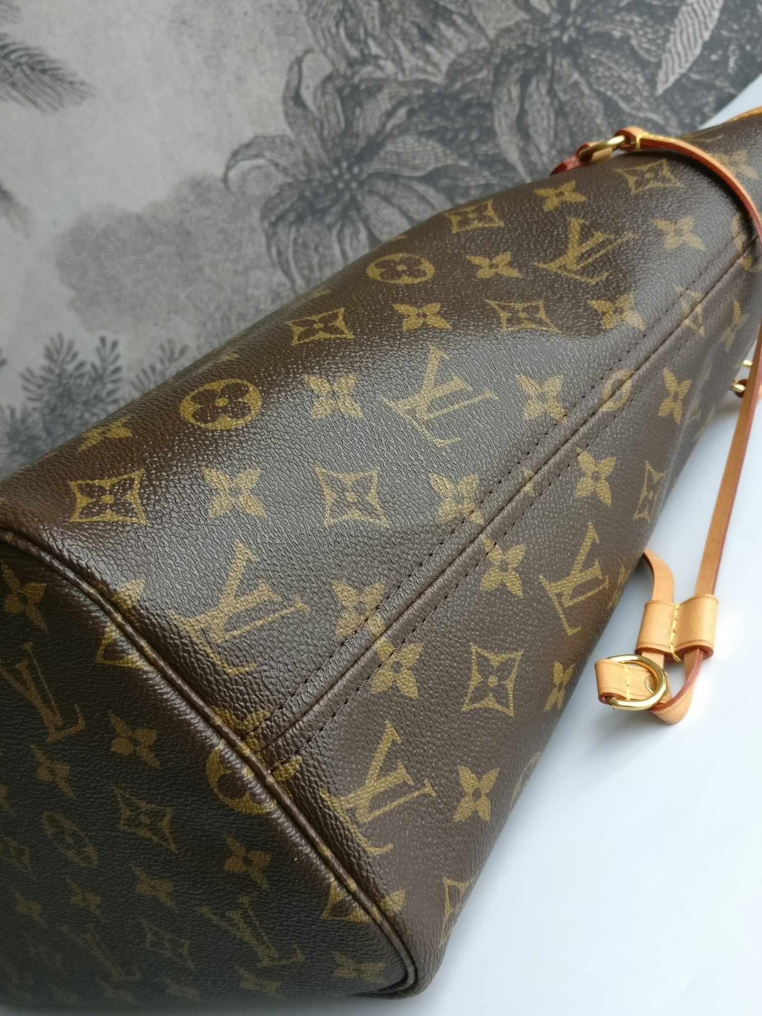 Louis Vuitton Neverfull MM