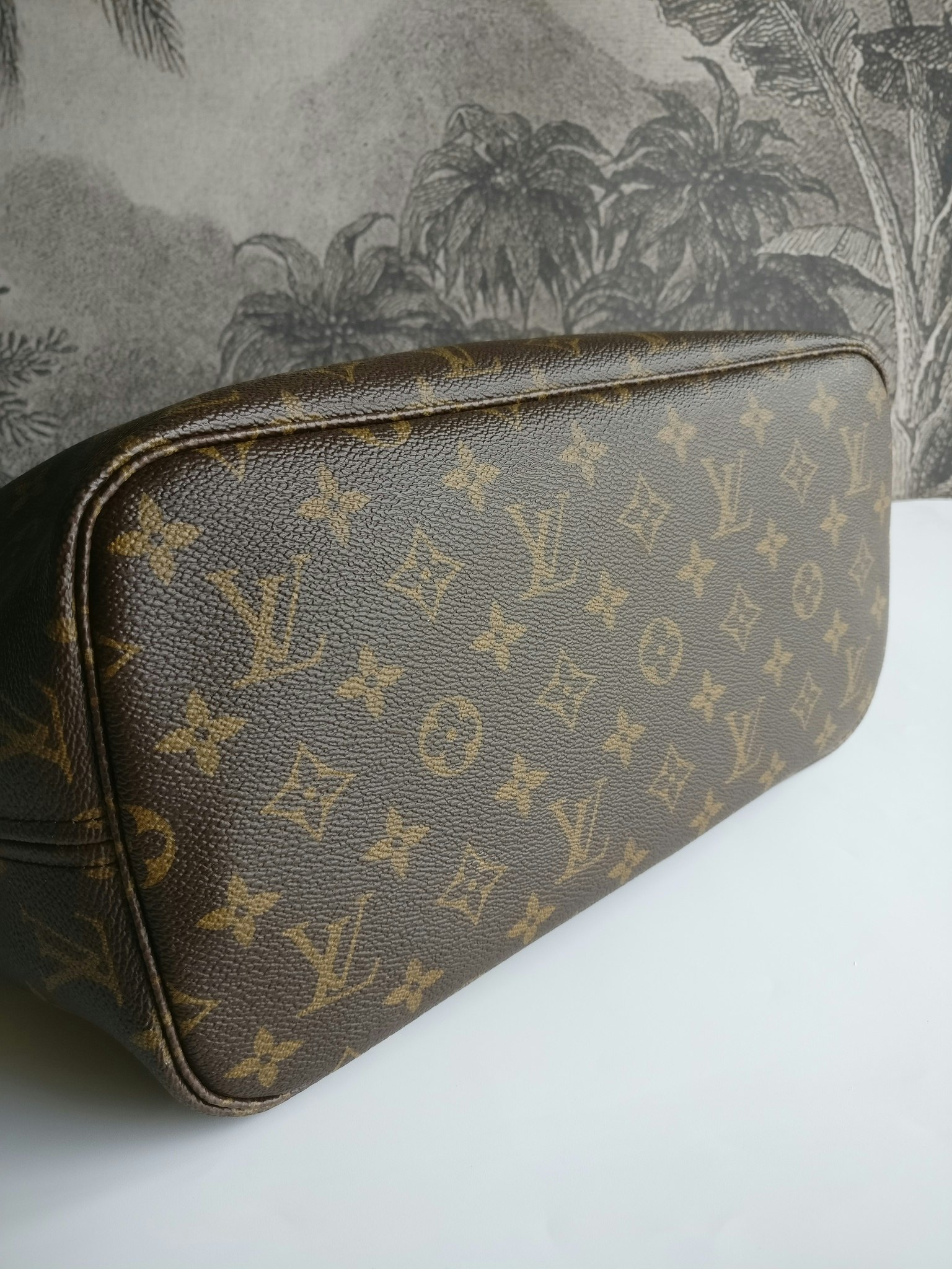 Louis Vuitton Neverfull MM