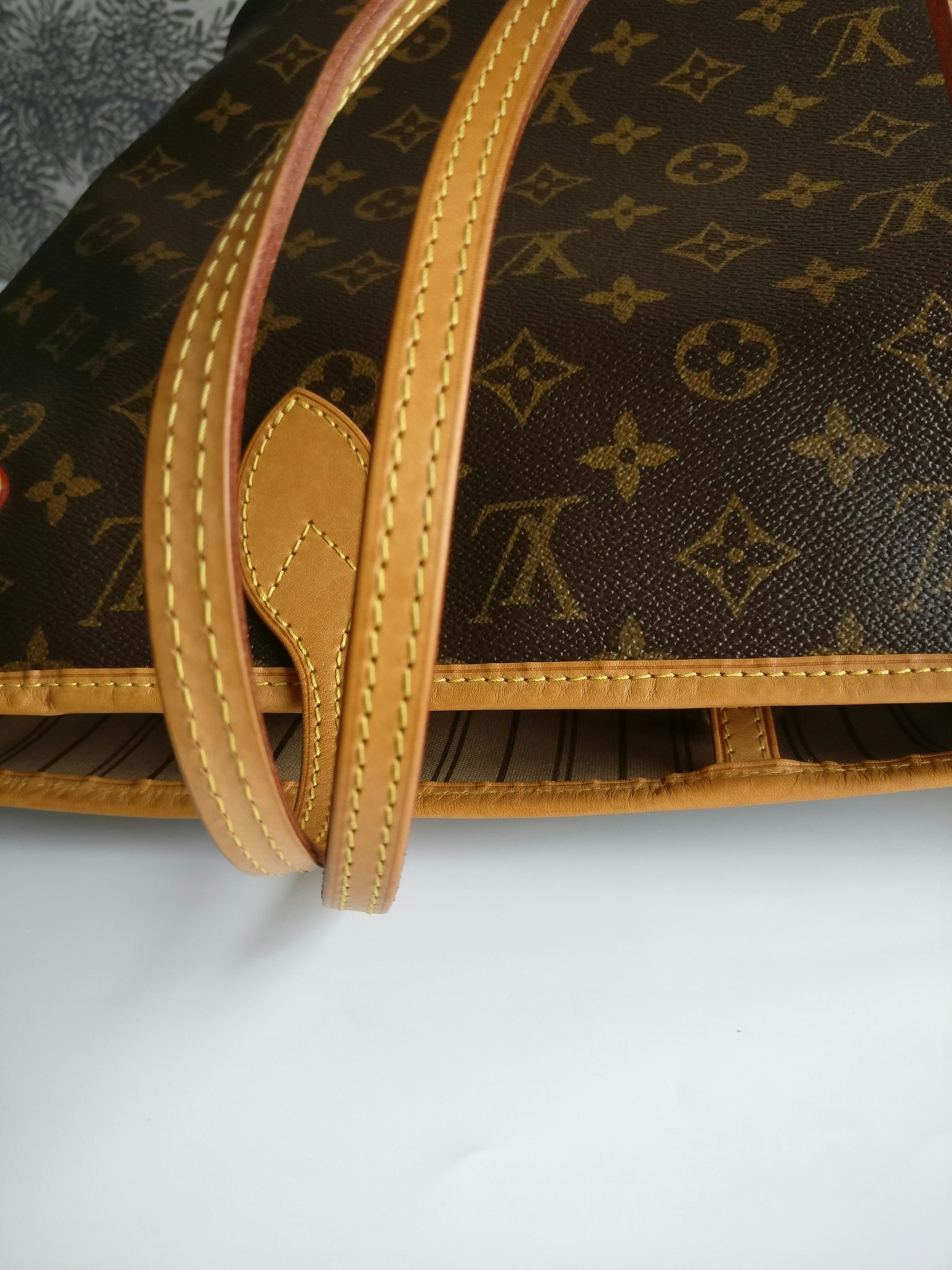 Louis Vuitton Neverfull MM