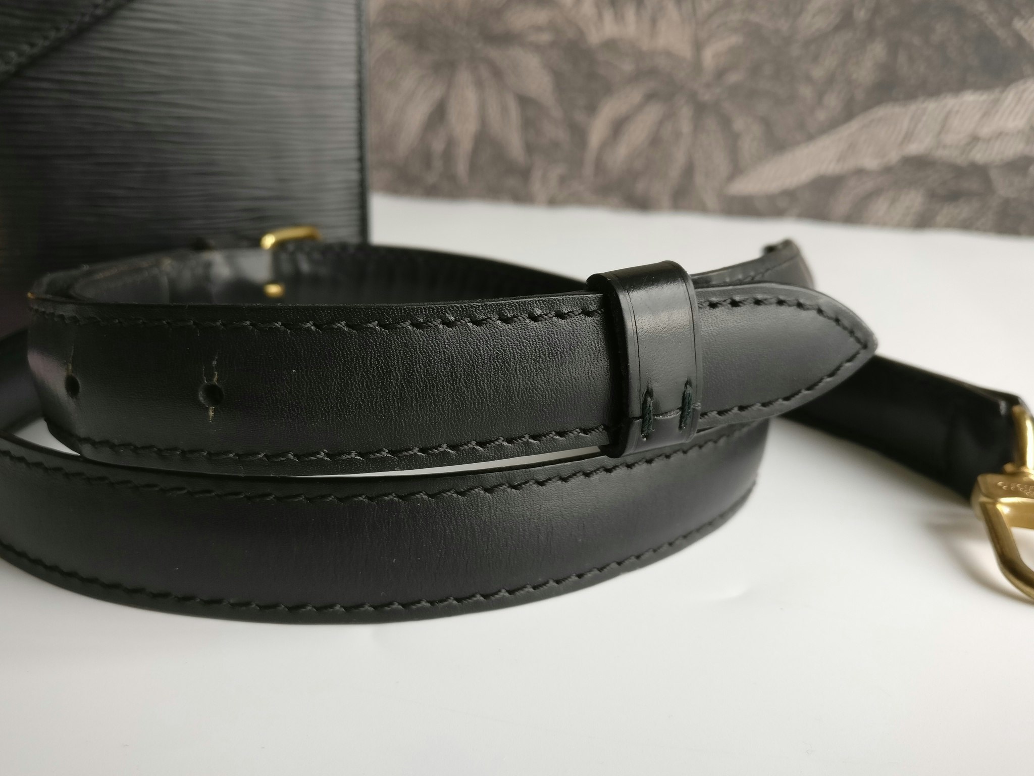Louis Vuitton Sac Biface