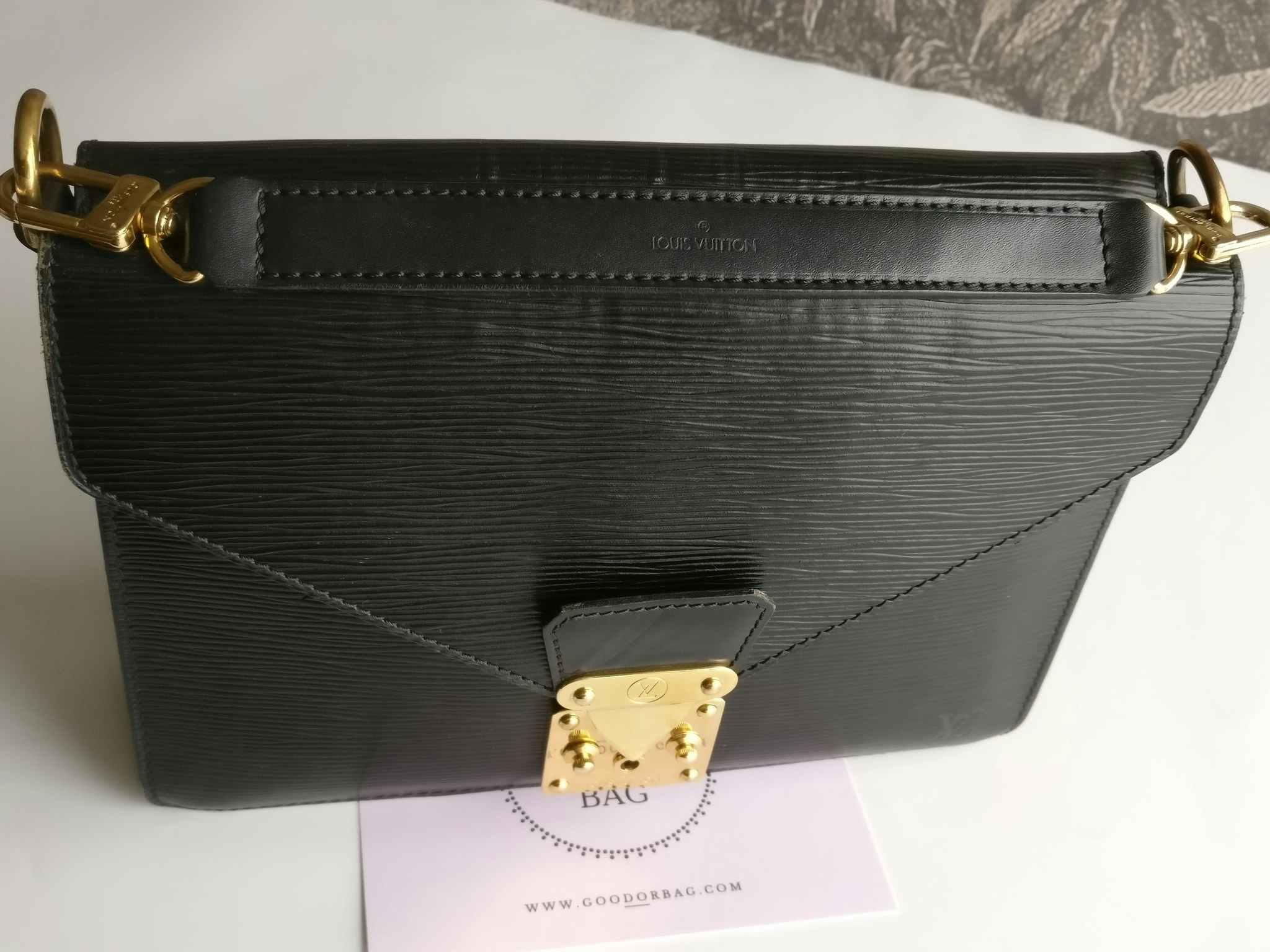 Louis Vuitton Sac Biface