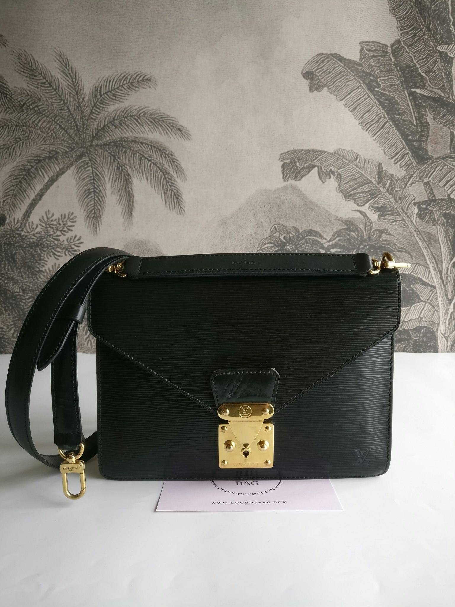 Louis Vuitton Sac Biface