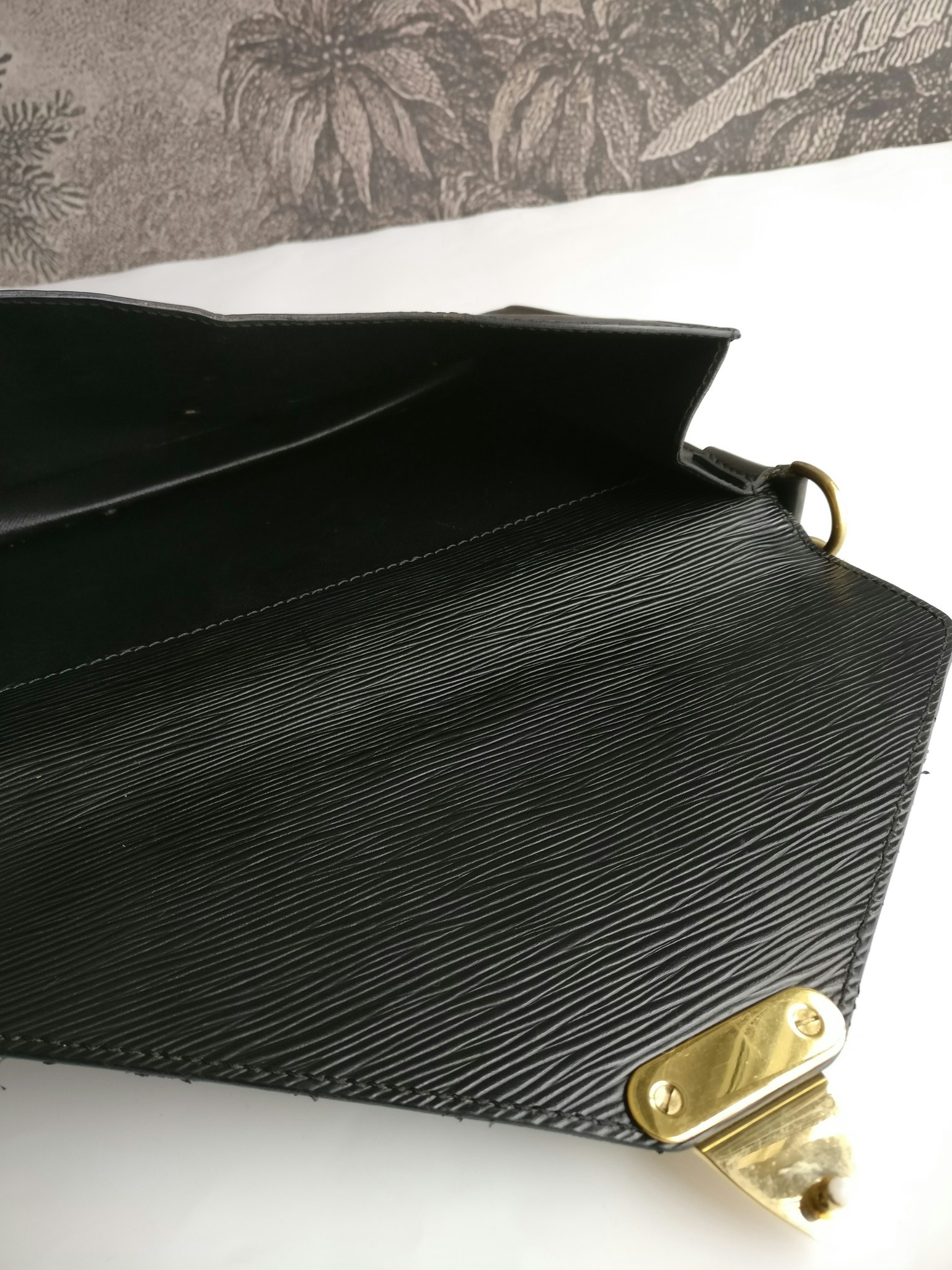 Louis Vuitton Sac Biface