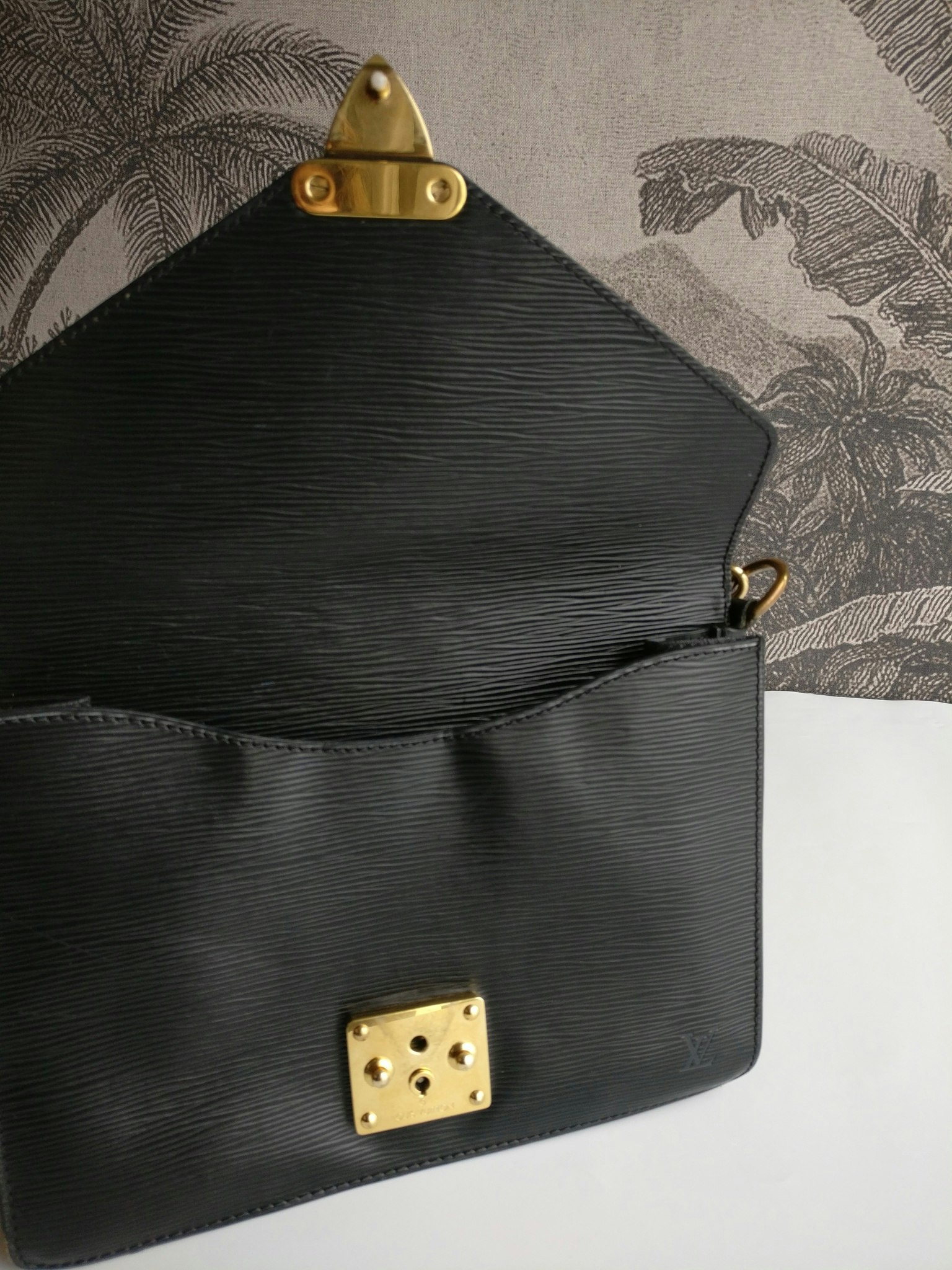Louis Vuitton Sac Biface