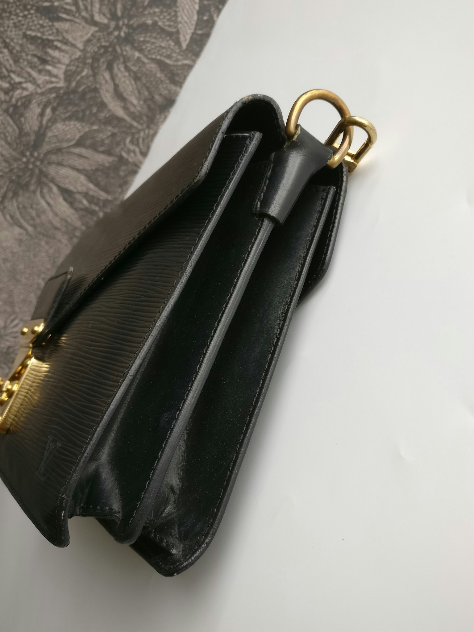 Louis Vuitton Sac Biface