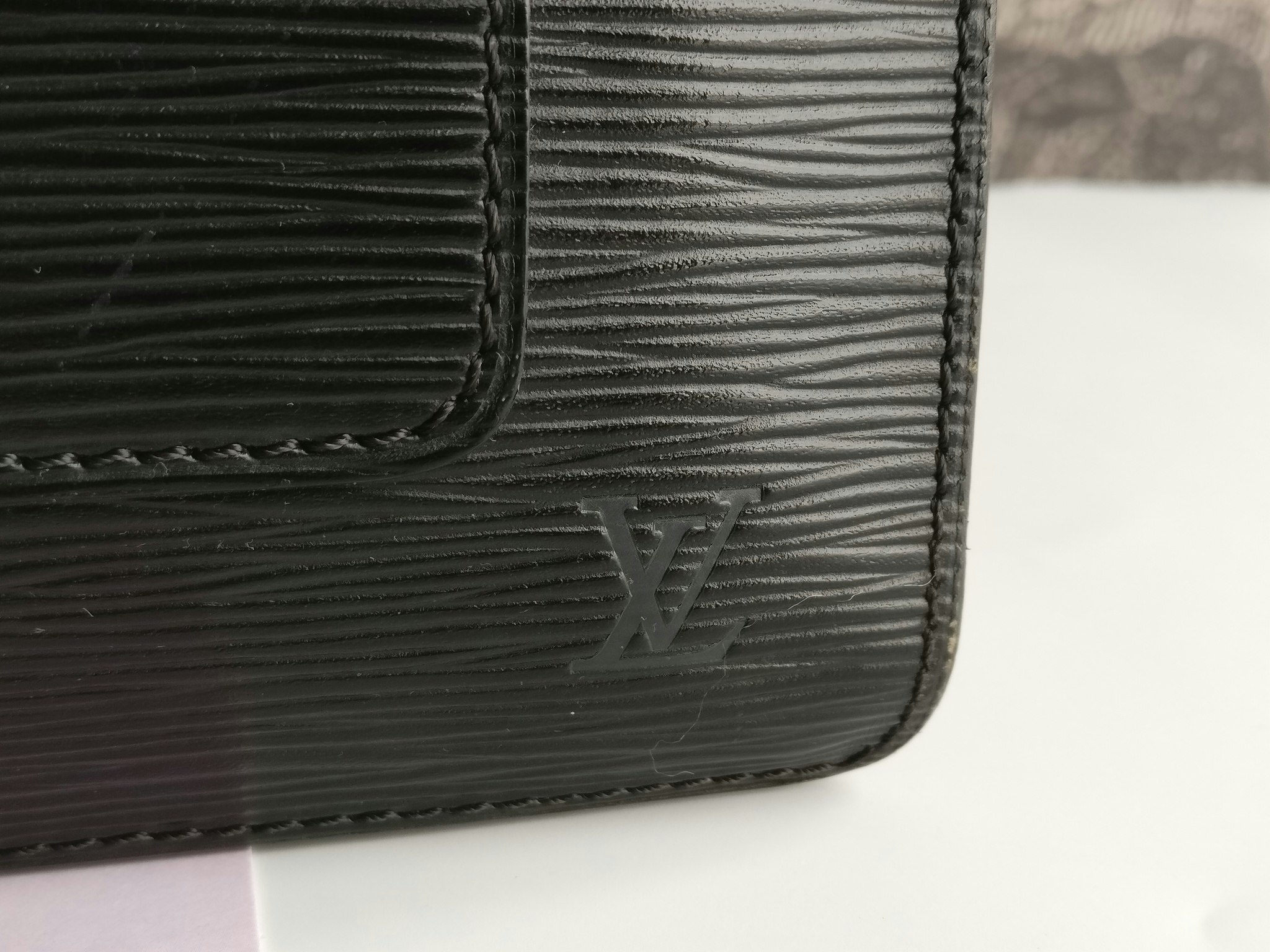 Louis Vuitton Sac Biface