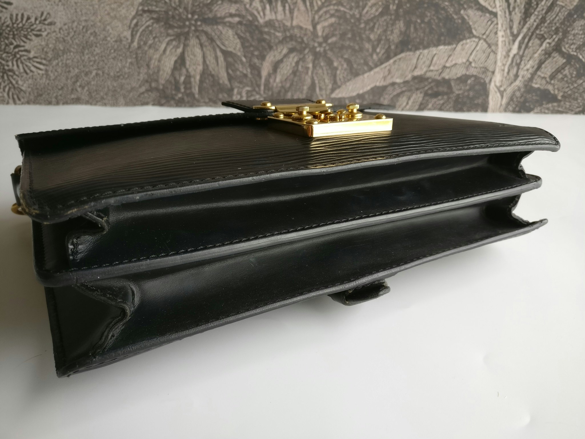Louis Vuitton Sac Biface