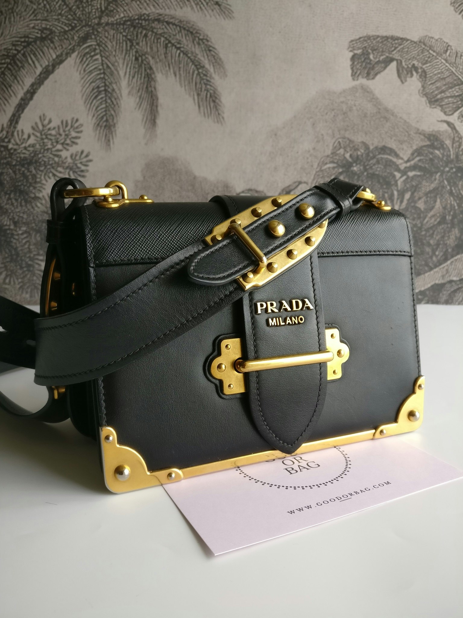Prada Cahier